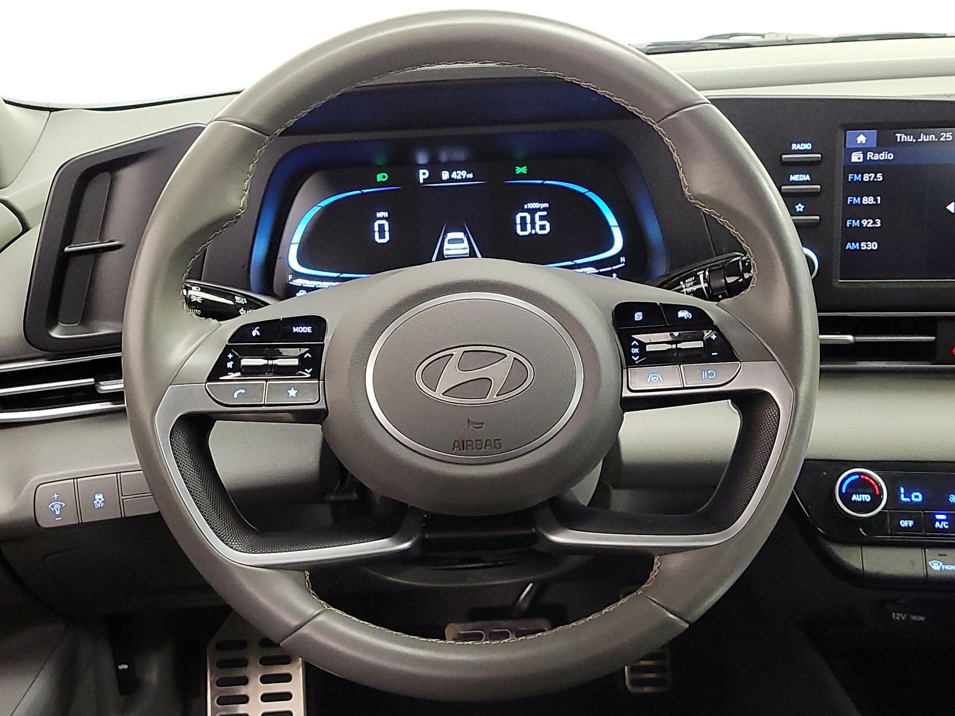 Thumbnail: 2025 Hyundai Elantra - 10