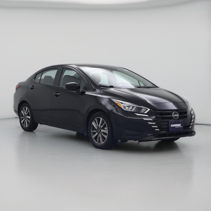 2023 Nissan Versa SV