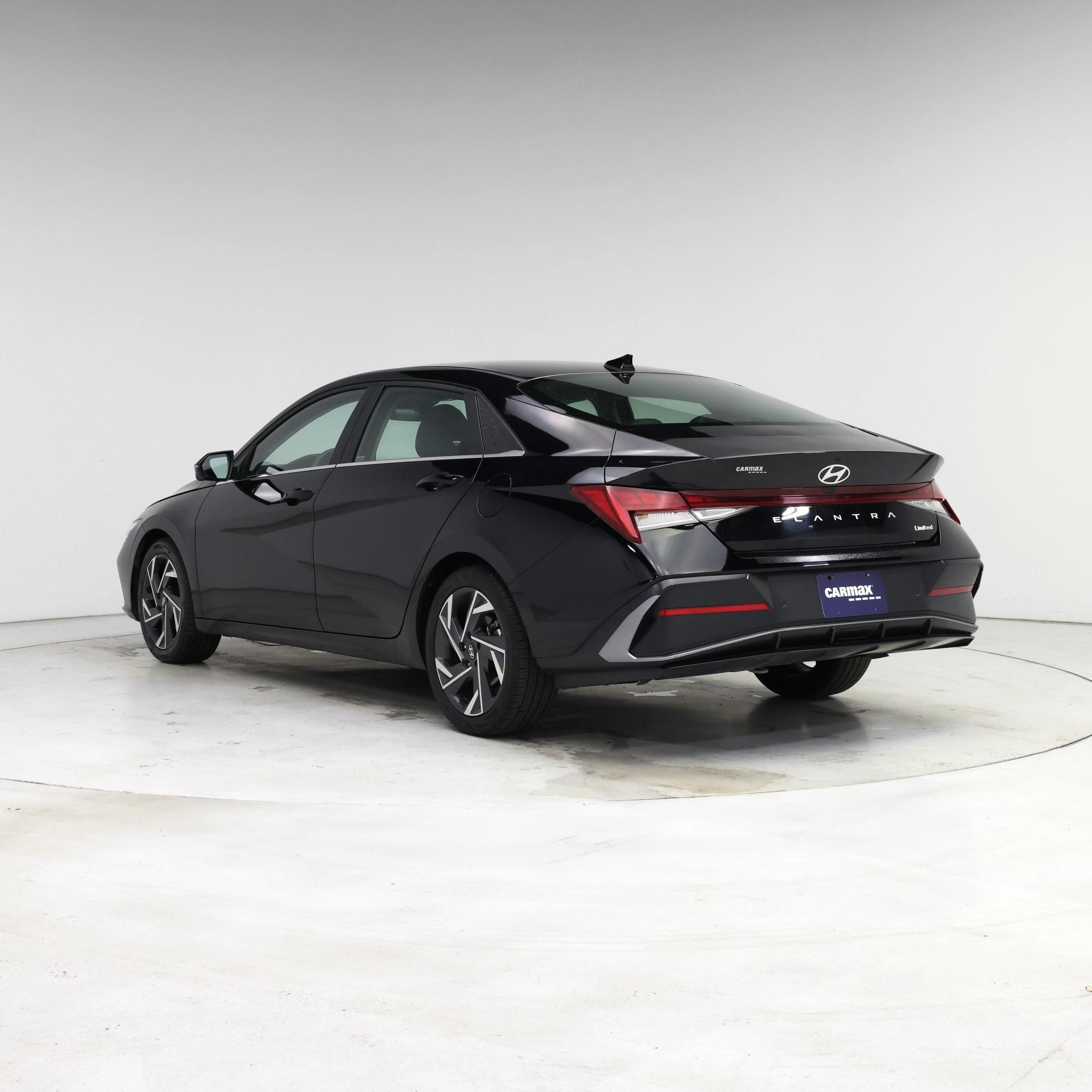 Thumbnail: 2024 Hyundai Elantra - 2
