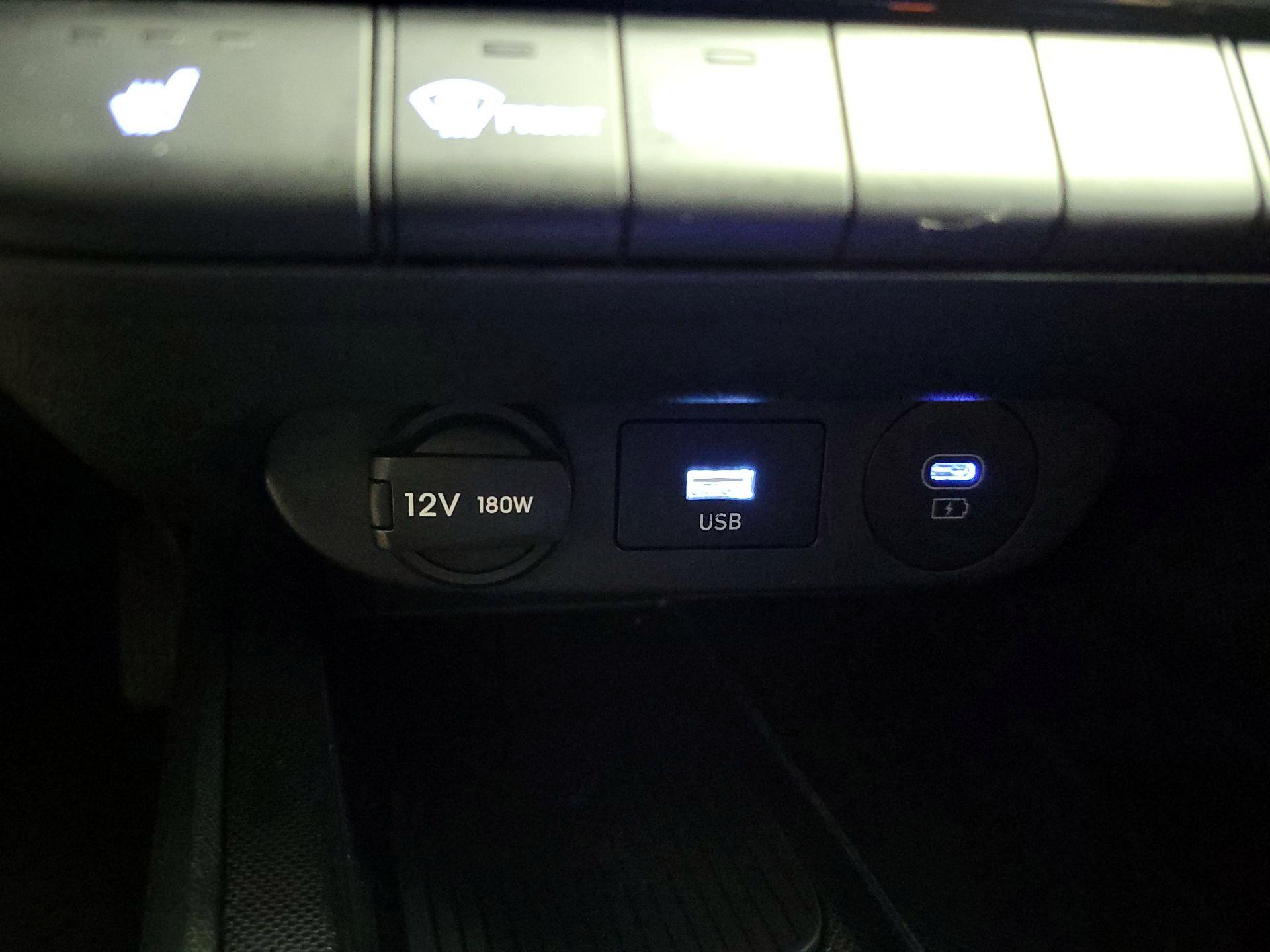 Thumbnail: 2024 Hyundai Elantra - 19