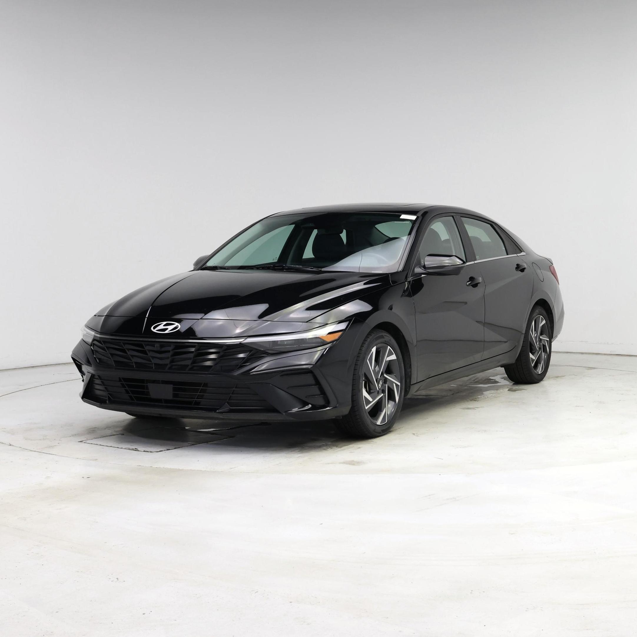 Thumbnail: 2024 Hyundai Elantra - 4