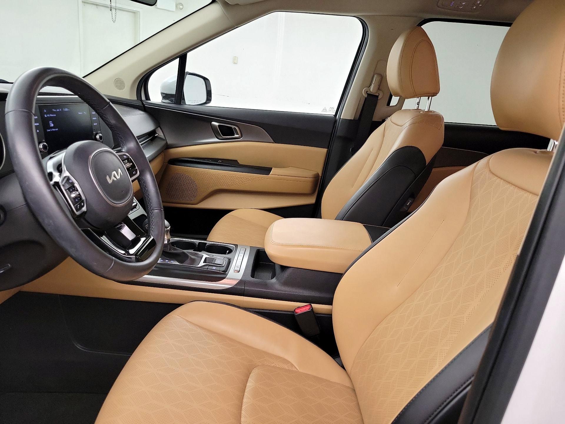 Thumbnail: 2024 Kia Carnival - 11