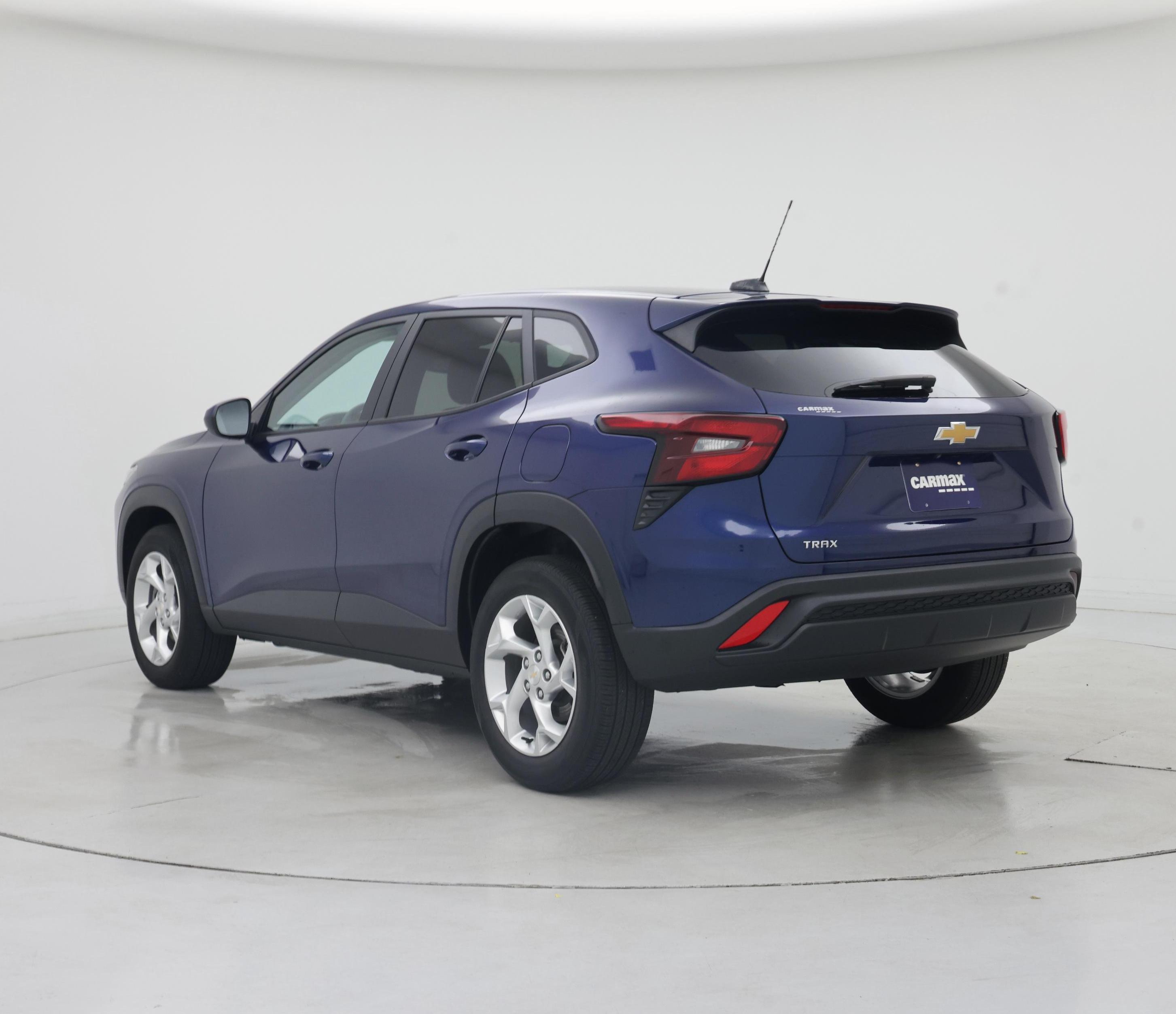 Thumbnail: 2024 Chevrolet Trax - 2