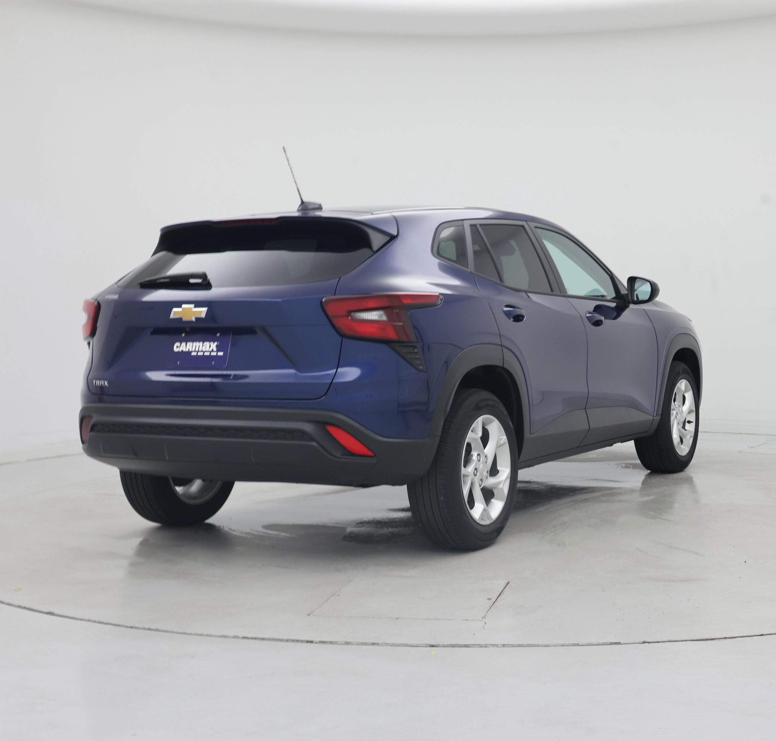 Thumbnail: 2024 Chevrolet Trax - 8