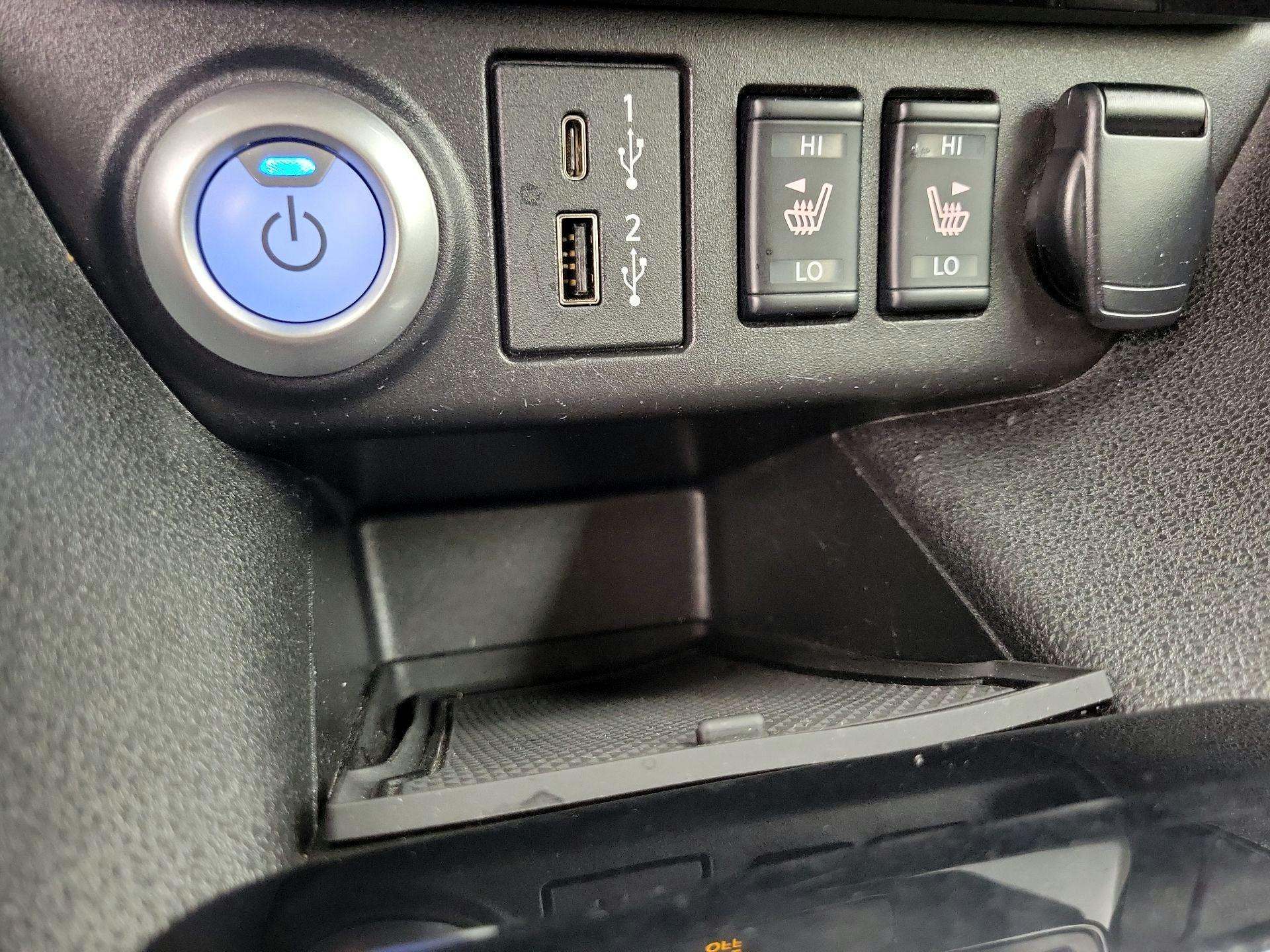 Thumbnail: 2024 Nissan Leaf - 19