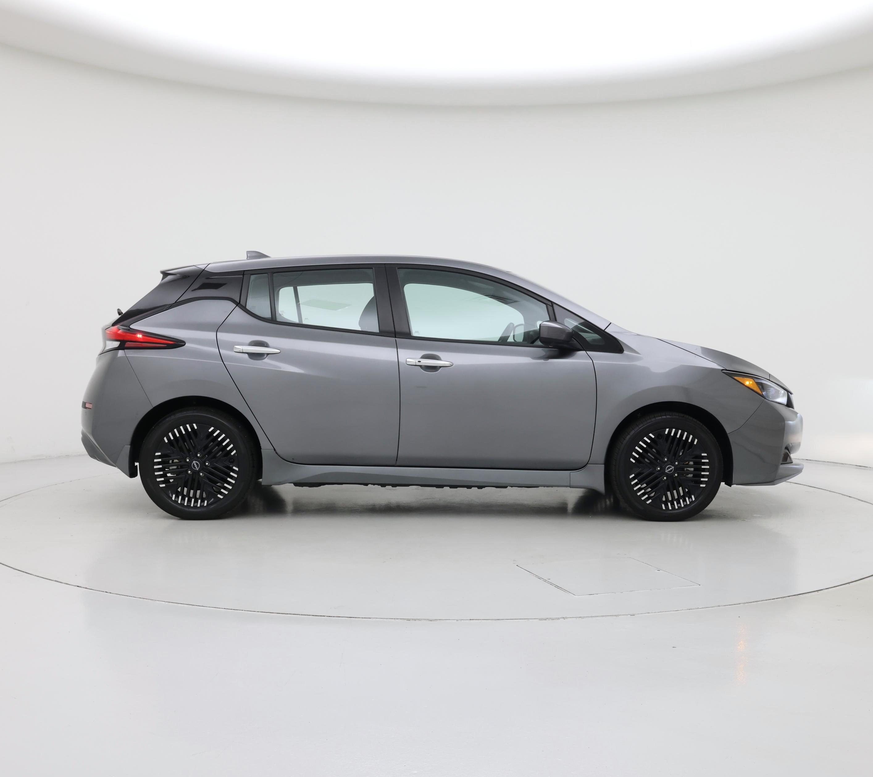 Thumbnail: 2024 Nissan Leaf - 7