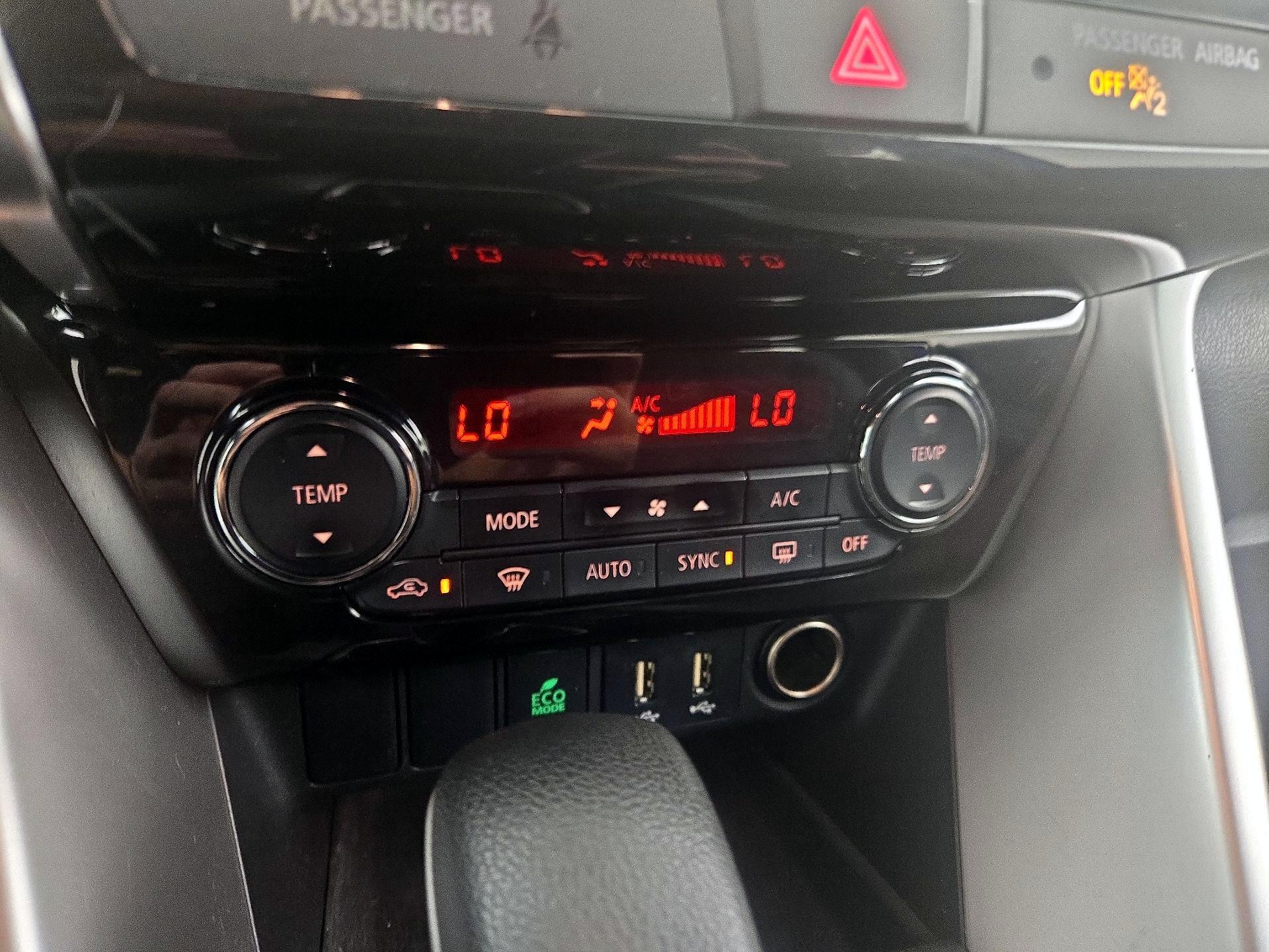Thumbnail: 2022 Mitsubishi Eclipse Cross - 16