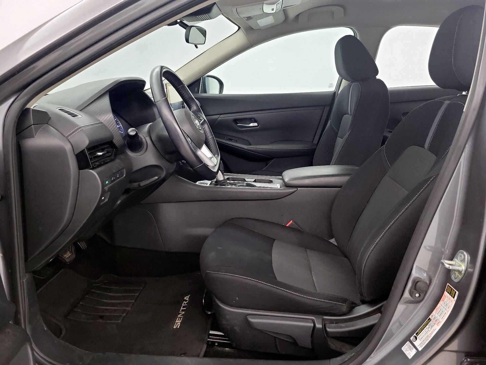 Thumbnail: 2021 Nissan Sentra - 11