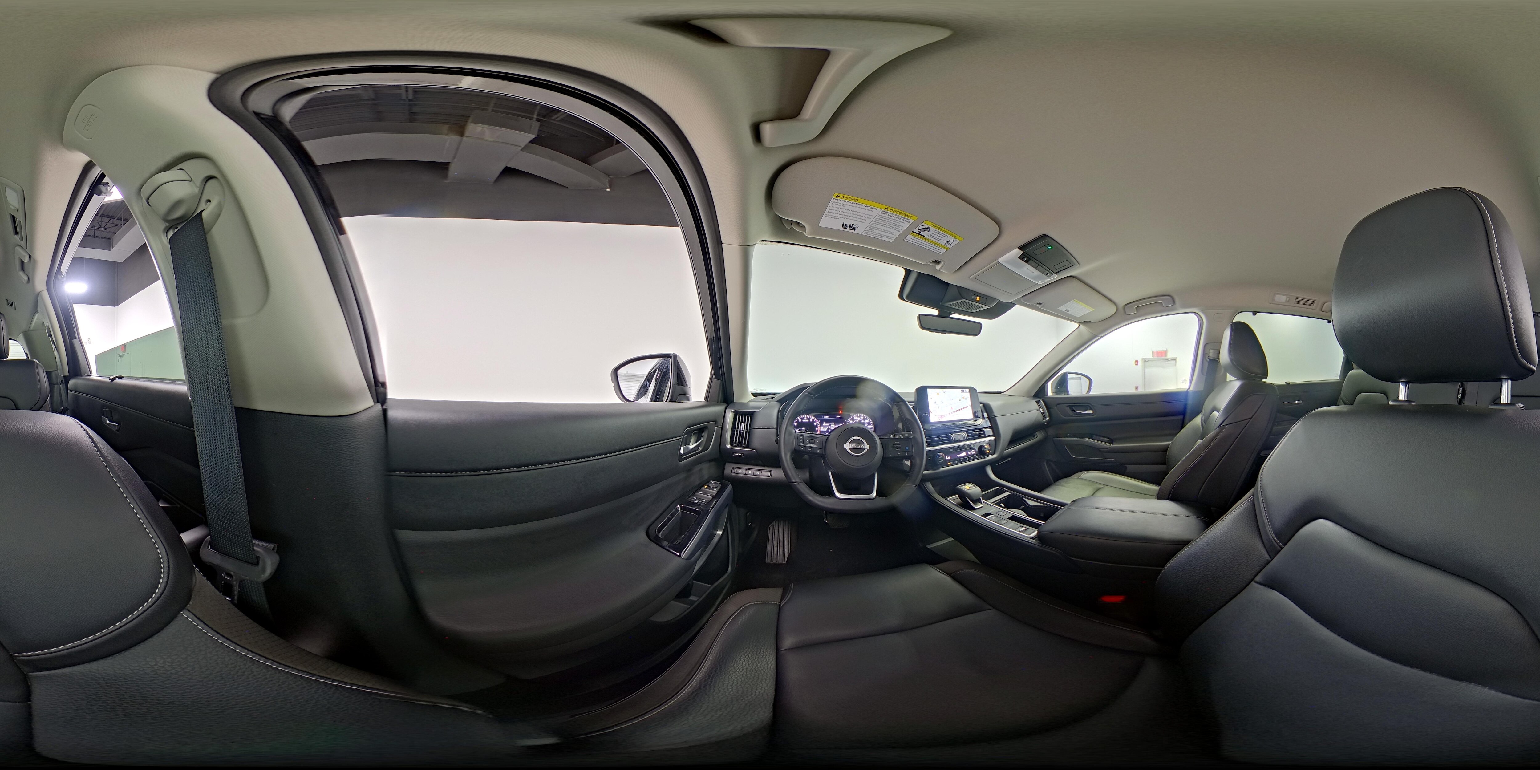 2024 Nissan Pathfinder SL - Photo 29