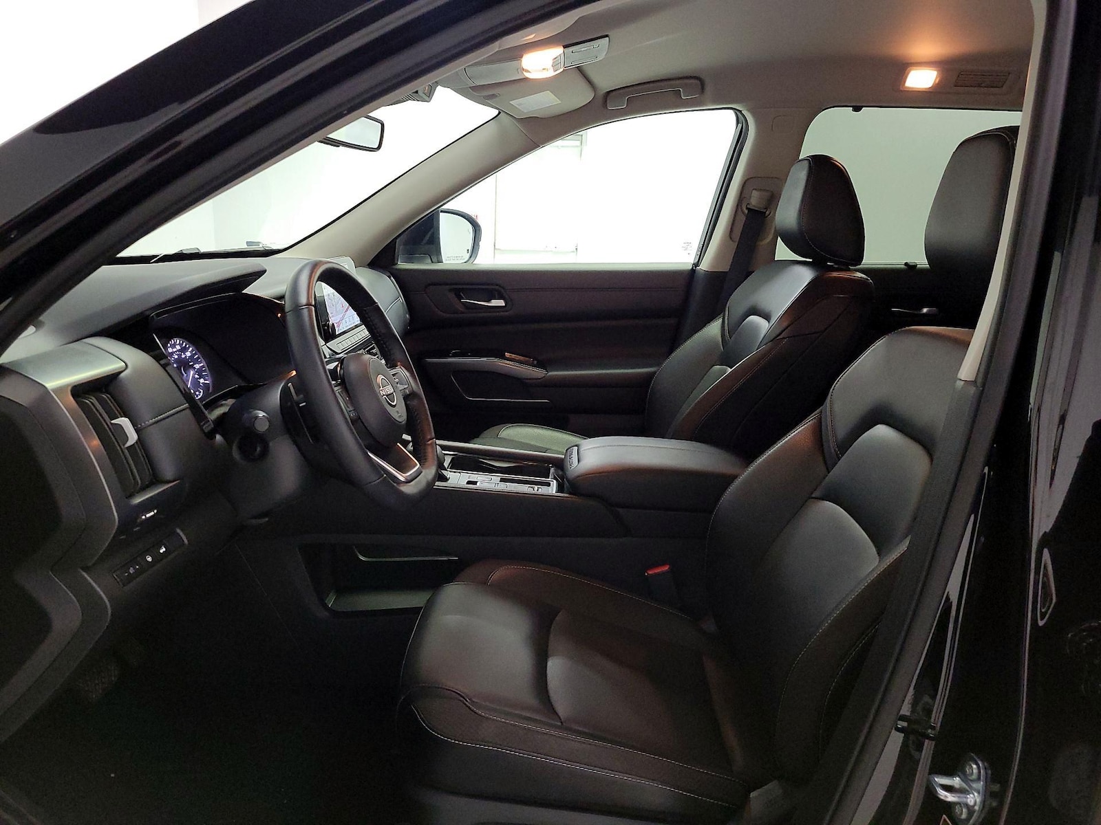 2024 Nissan Pathfinder SL - Photo 12