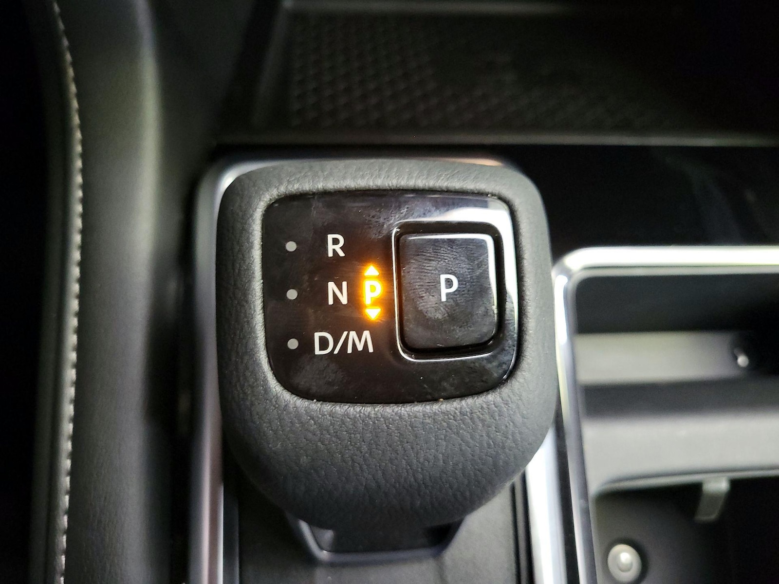 2024 Nissan Pathfinder SL - Photo 19