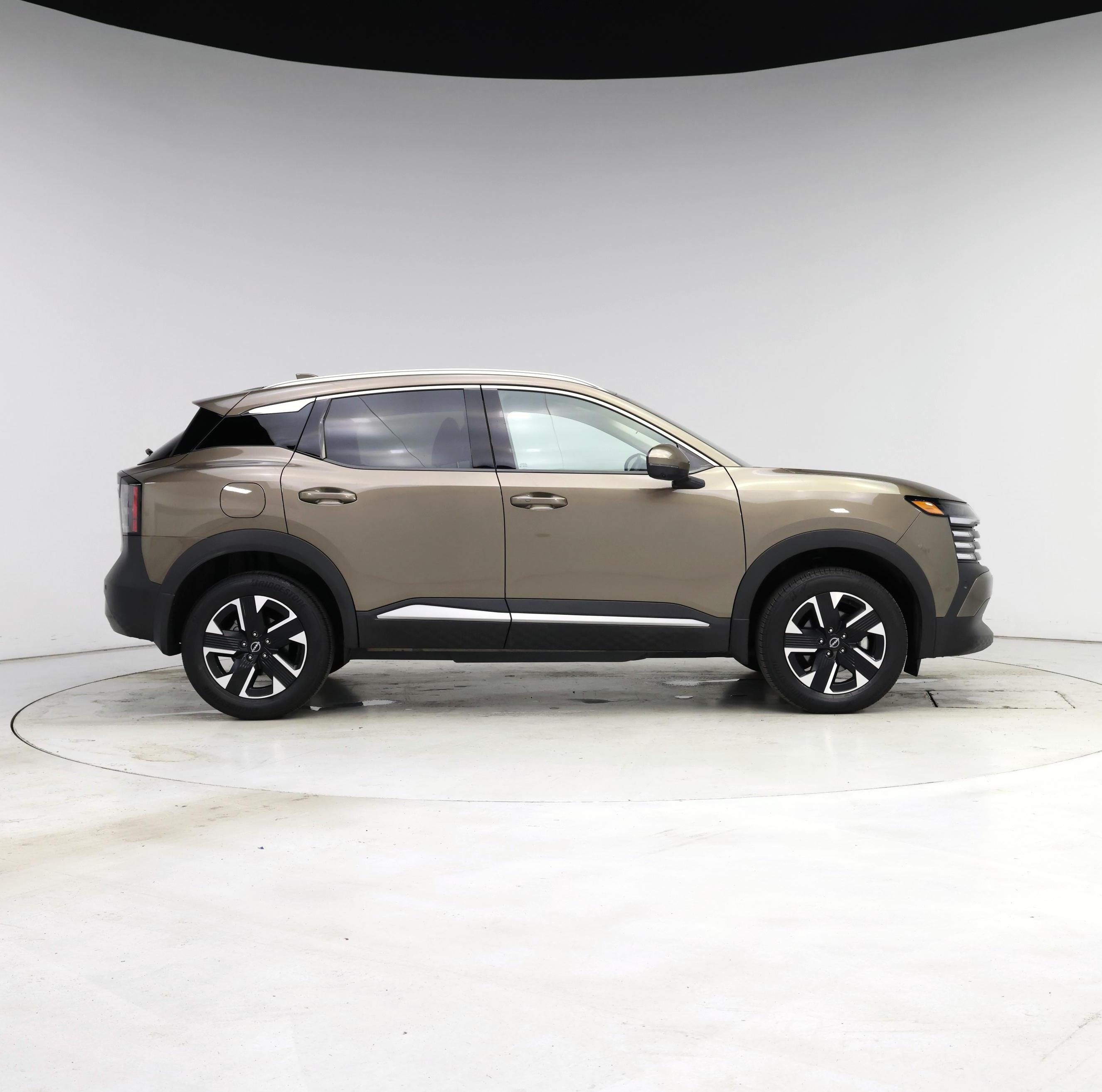 Thumbnail: 2025 Nissan Kicks - 7