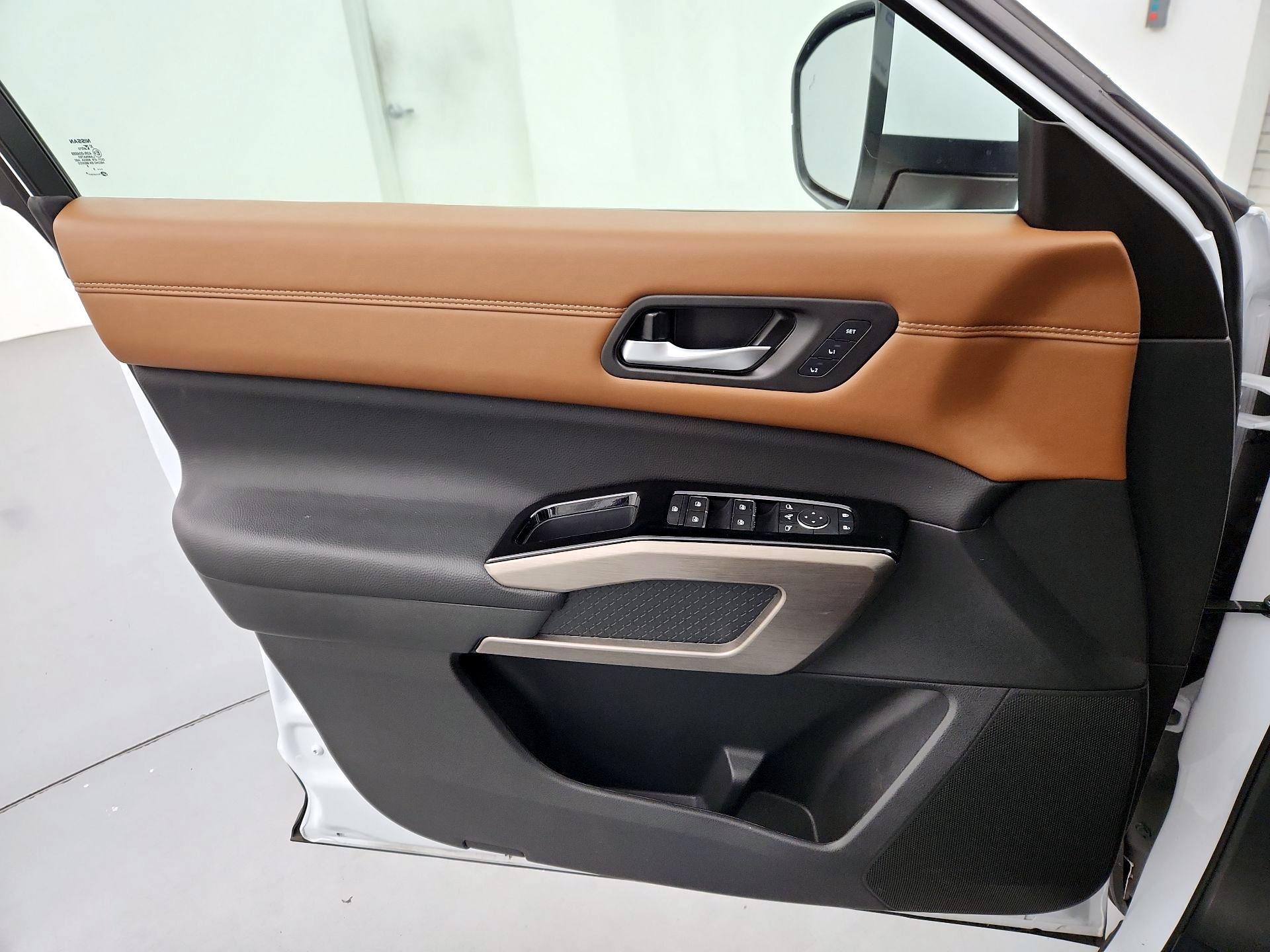 Thumbnail: 2025 Nissan Pathfinder - 12