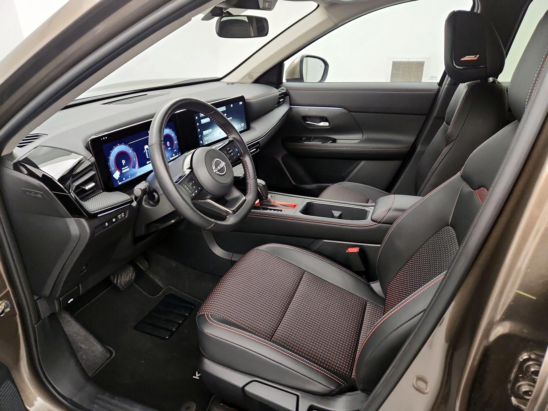 Thumbnail: 2025 Nissan Kicks - 11