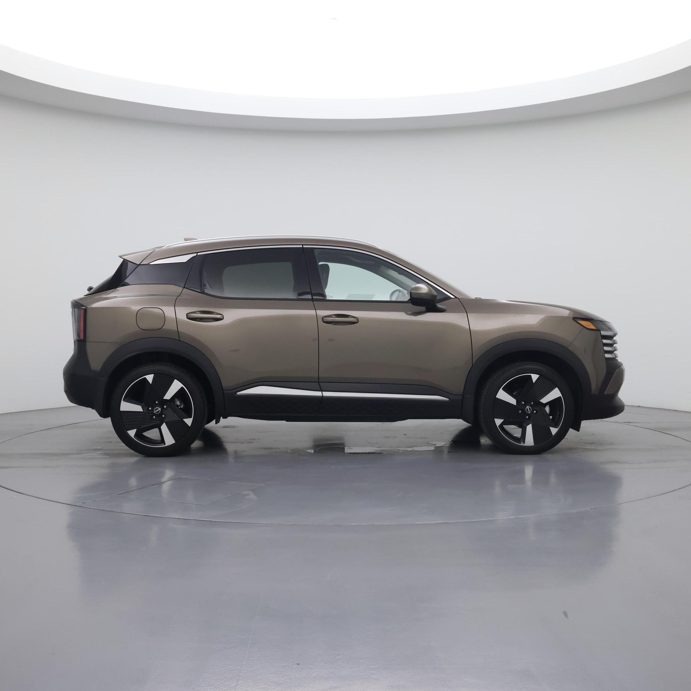 Thumbnail: 2025 Nissan Kicks - 7
