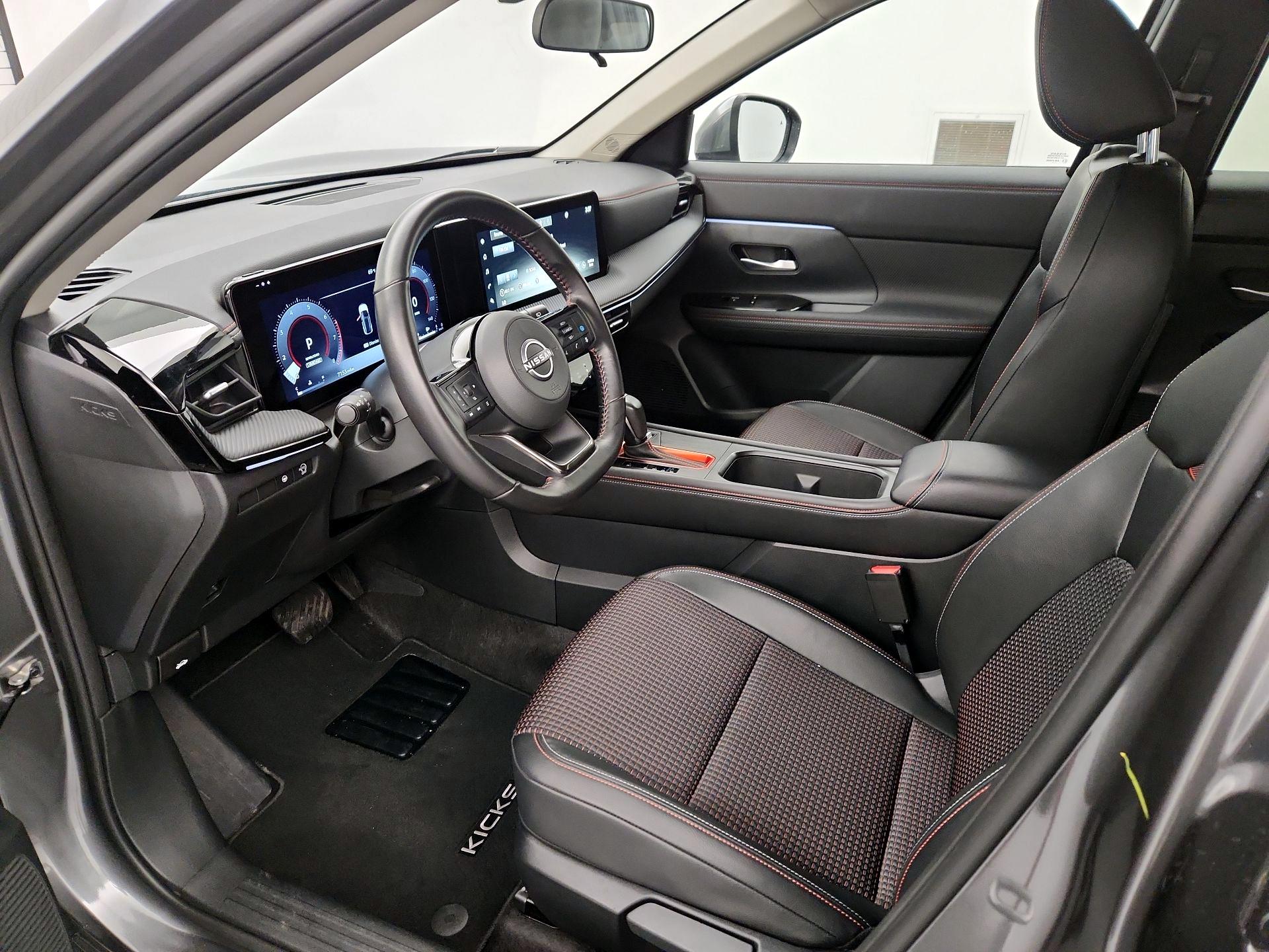 Thumbnail: 2025 Nissan Kicks - 11