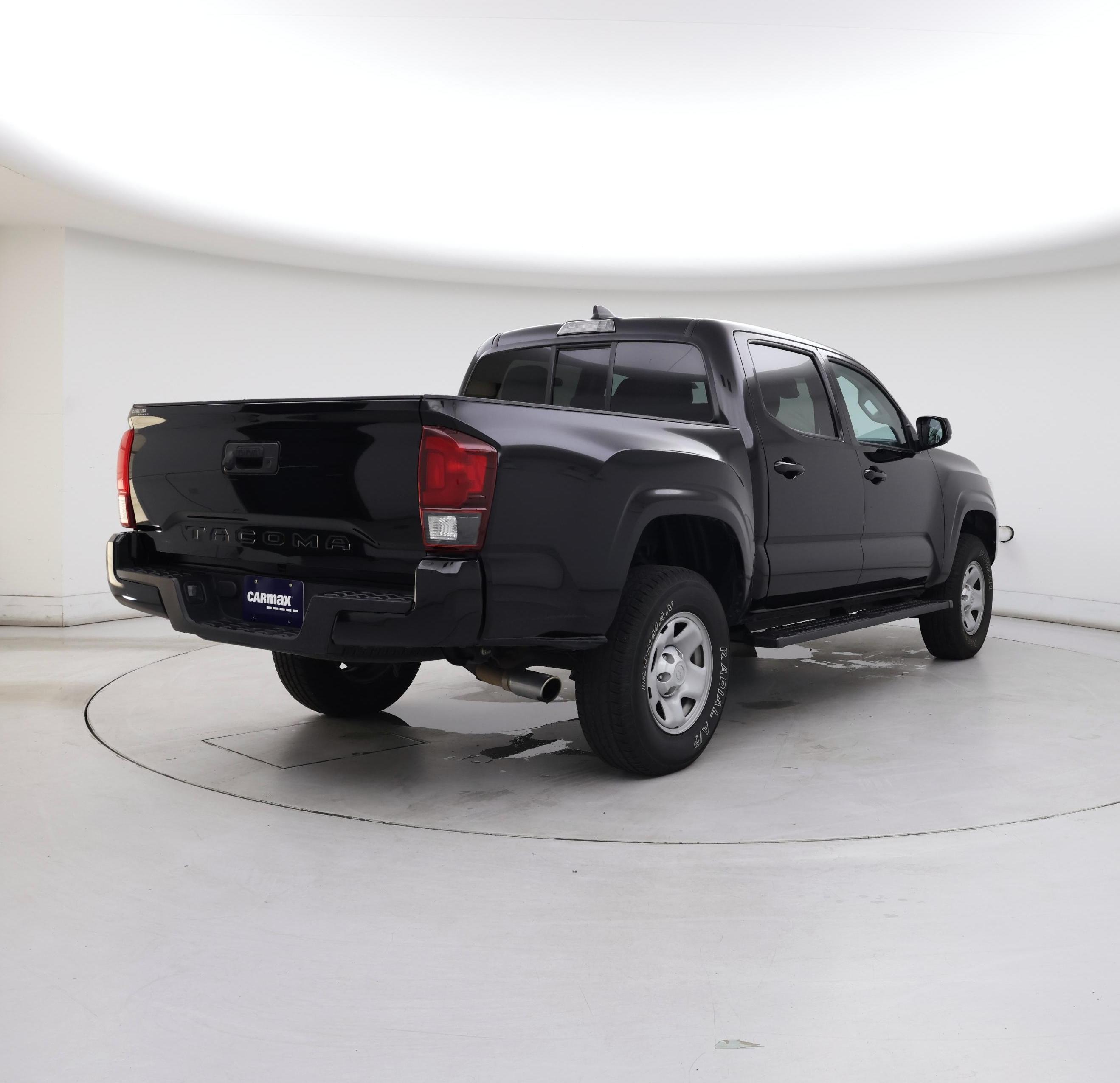 Thumbnail: 2023 Toyota Tacoma - 8