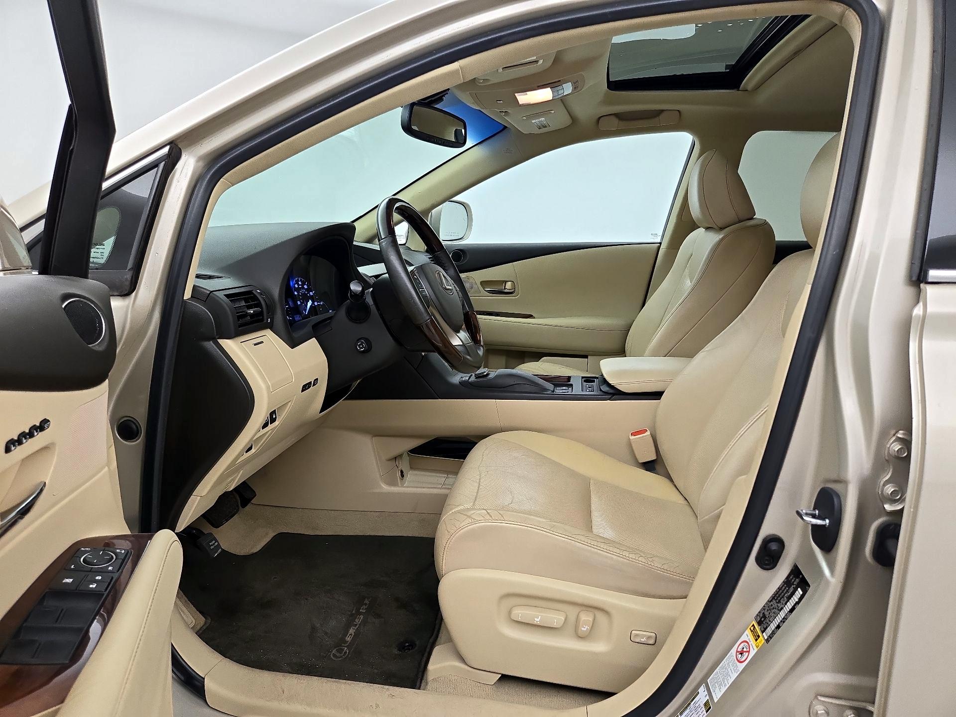 Thumbnail: 2015 Lexus RX - 11