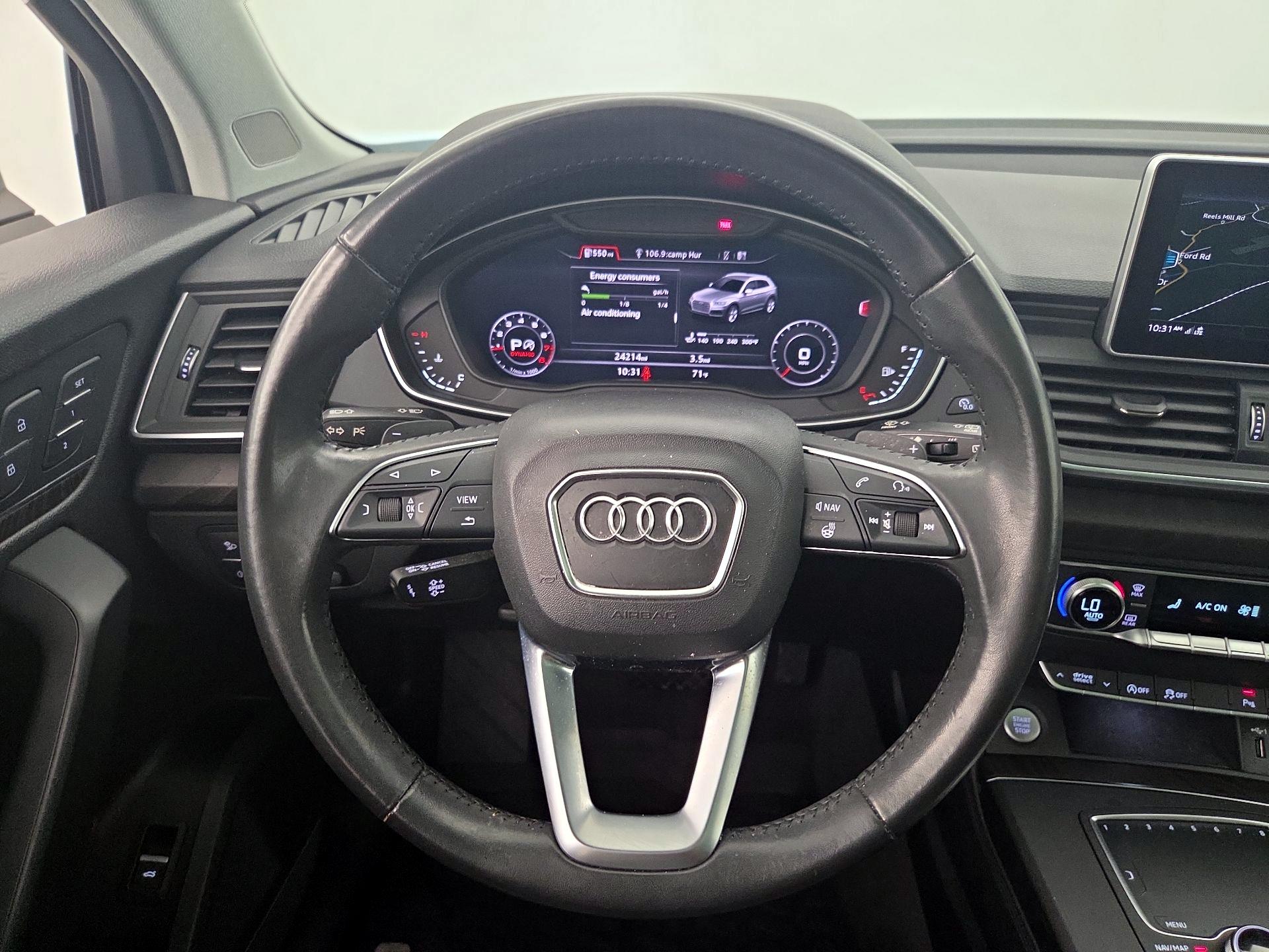 Thumbnail: 2020 Audi Q5 - 10
