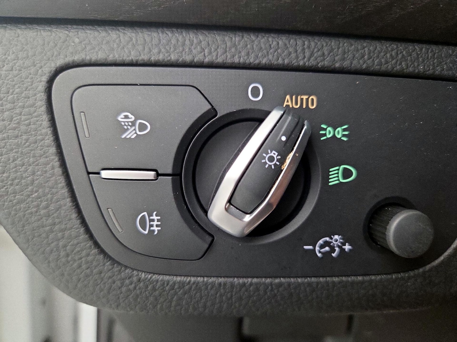 2020 Audi Q5 Premium Plus - Photo 14