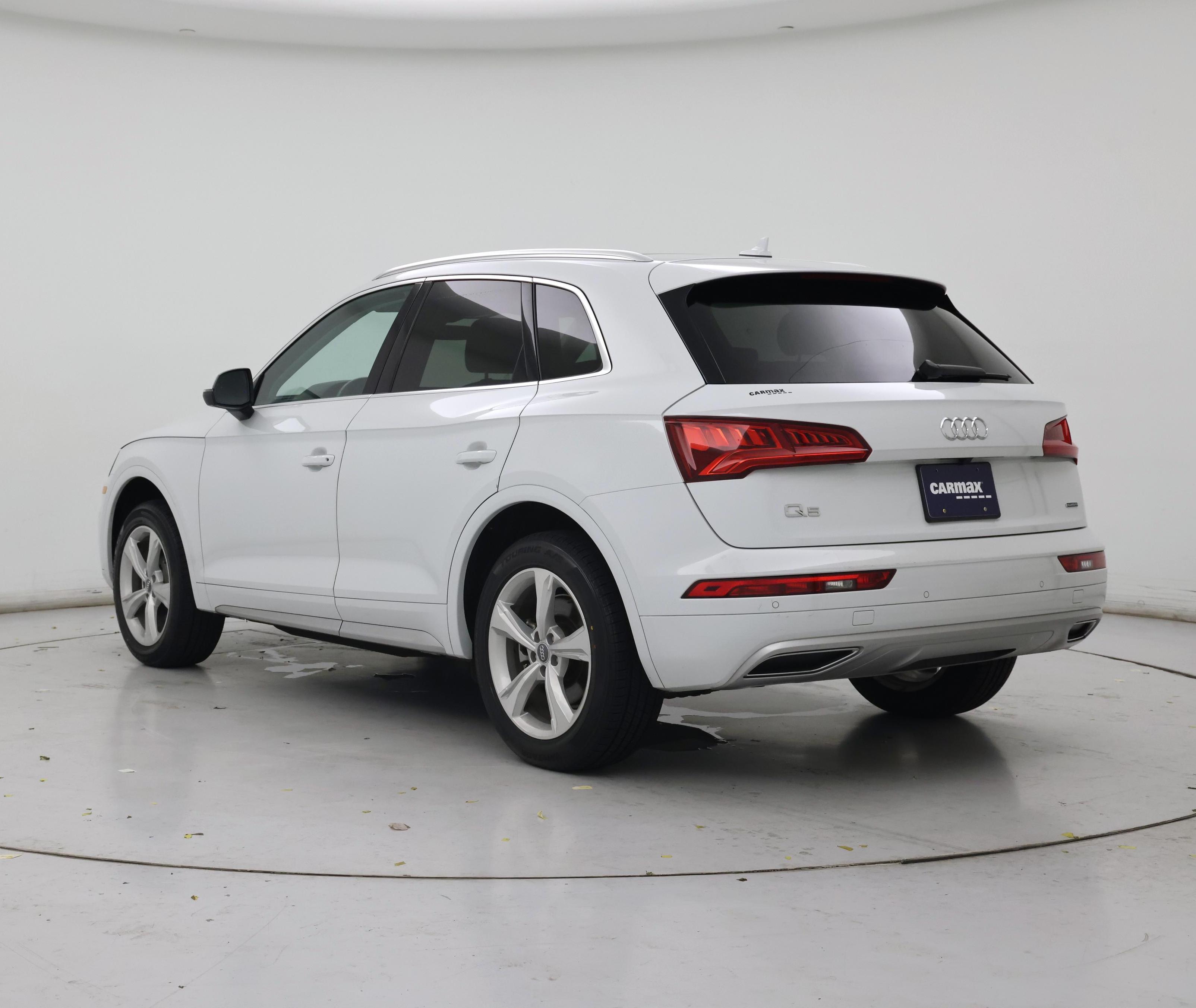 Thumbnail: 2020 Audi Q5 - 2