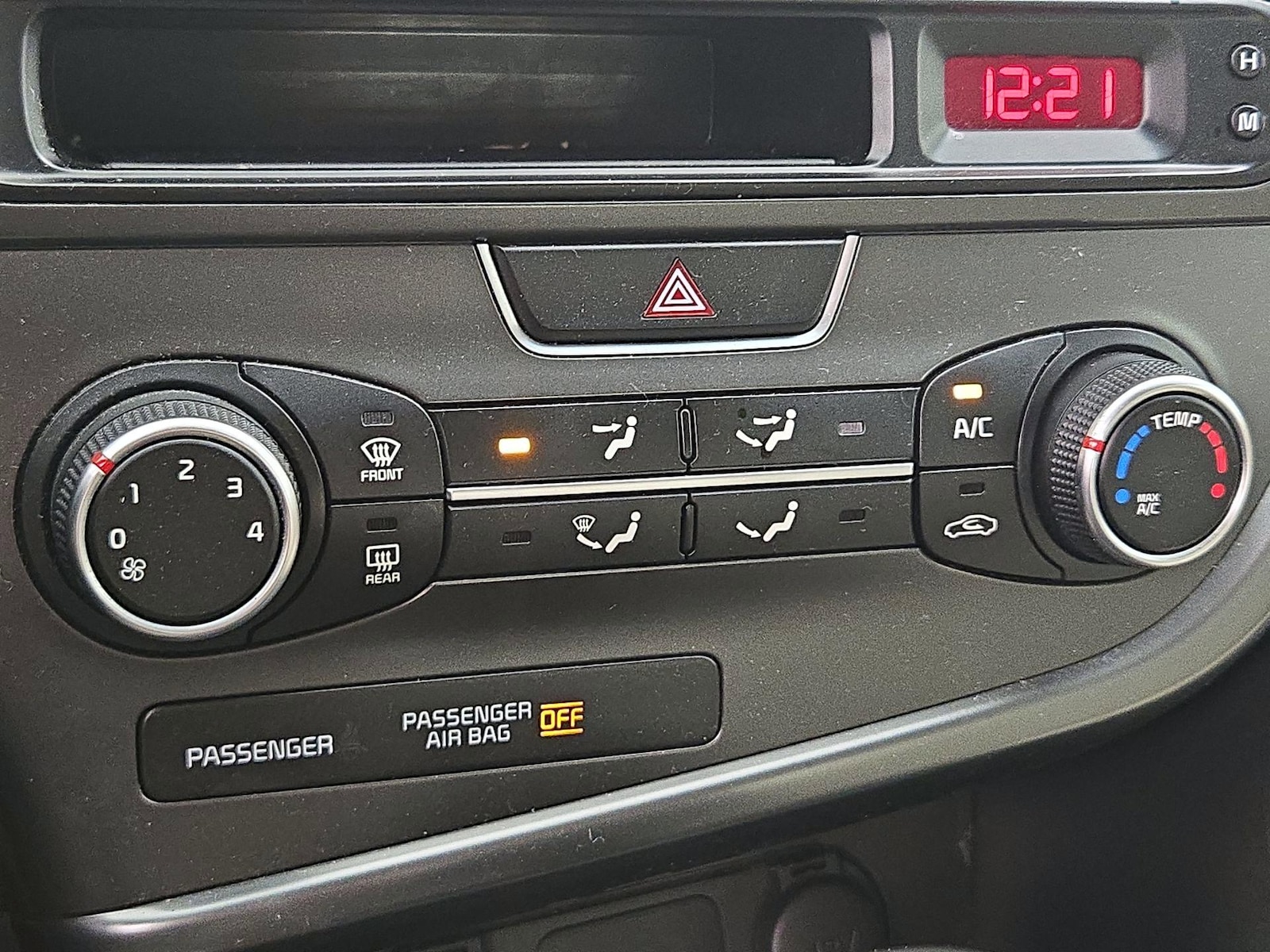 2015 Kia Optima LX - Photo 16