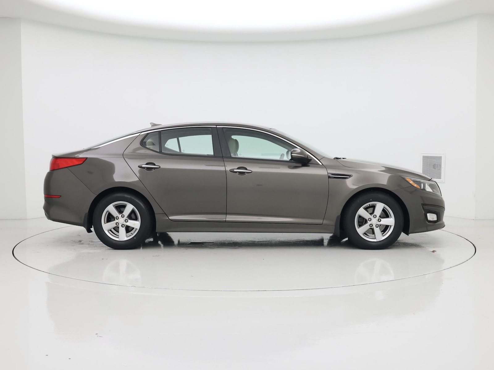 2015 Kia Optima LX - Photo 8