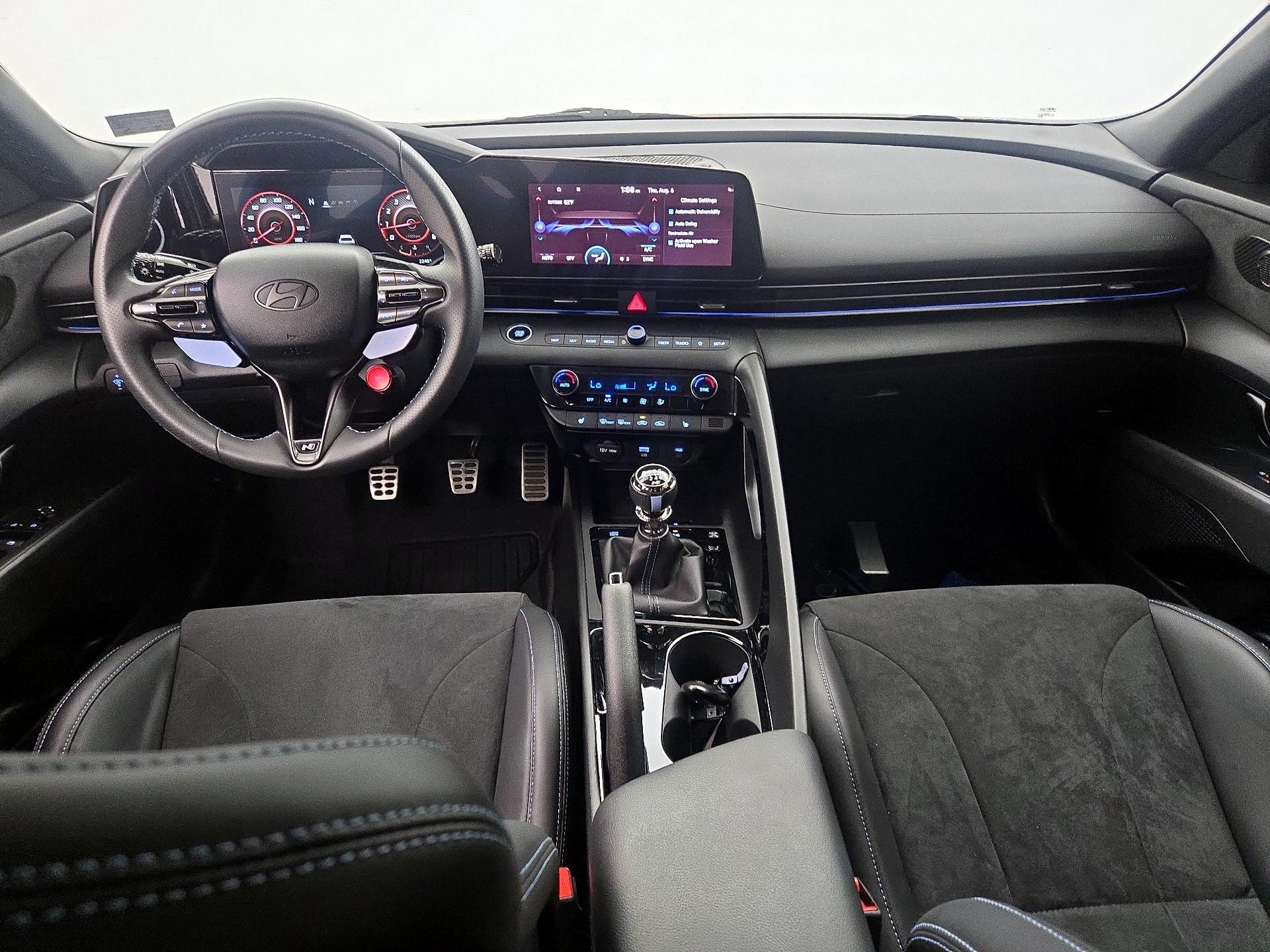 Thumbnail: 2025 Hyundai Elantra - 9