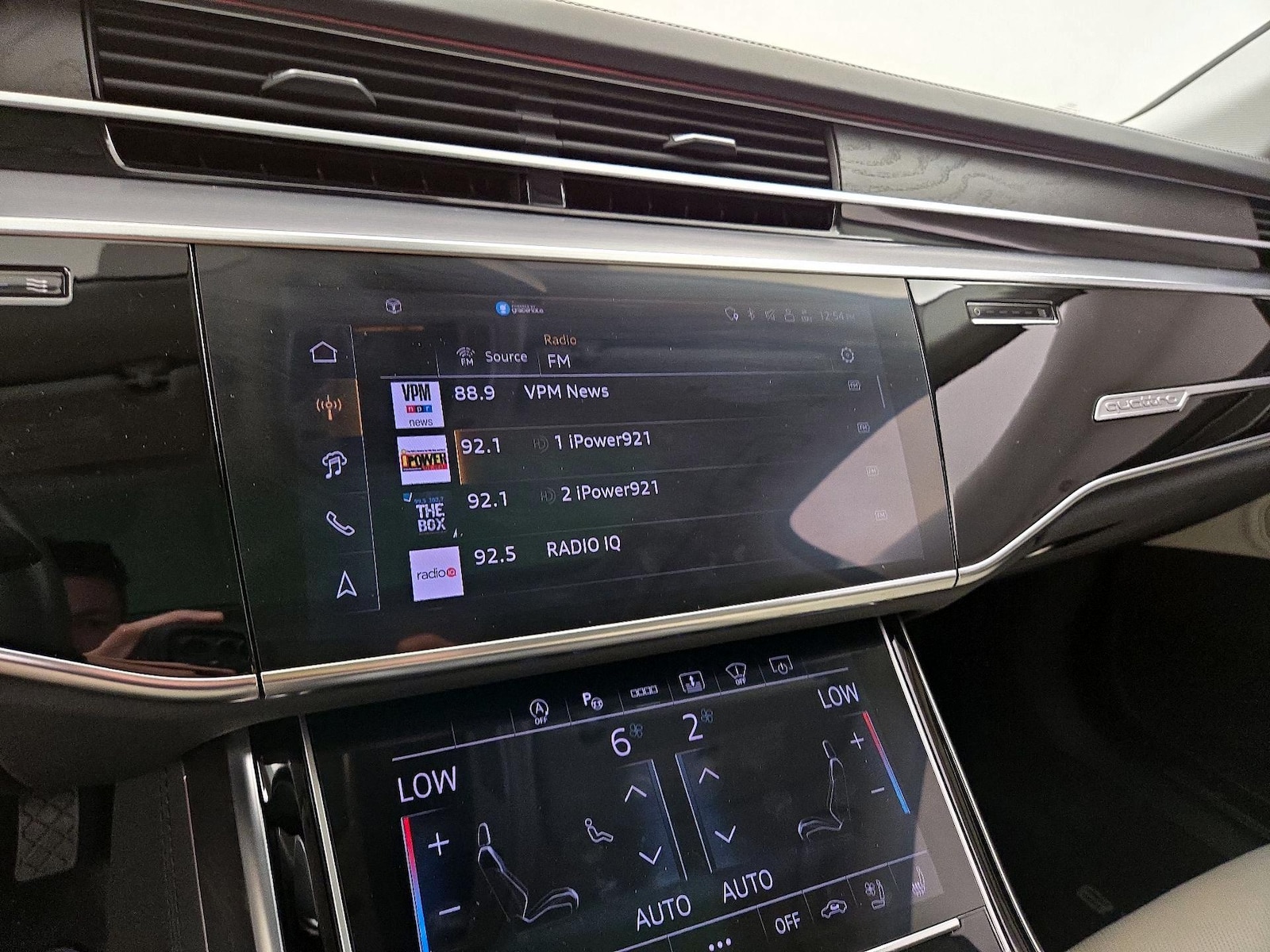 2025 Audi A8 Base - Photo 17