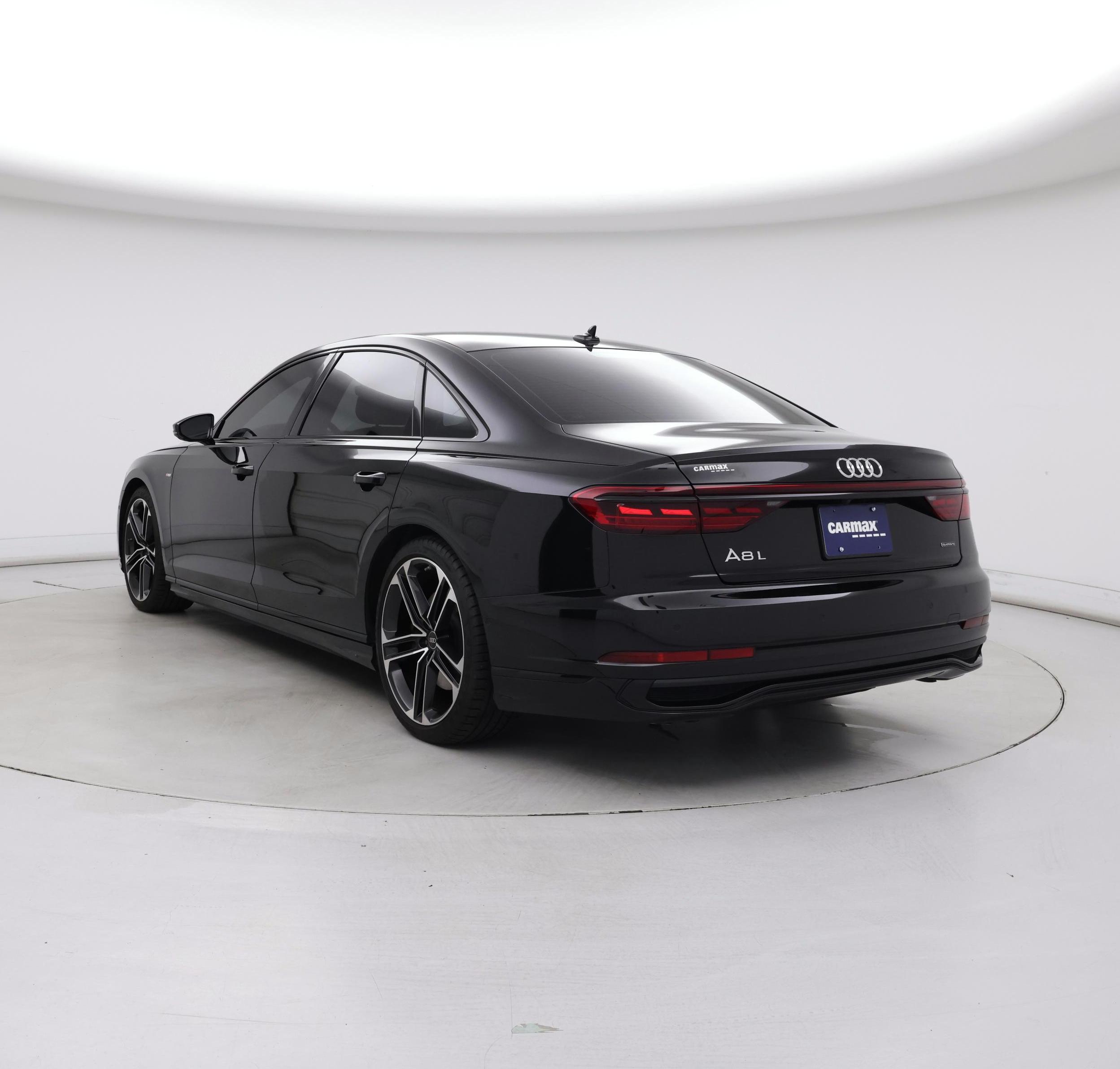 Thumbnail: 2025 Audi A8 - 2