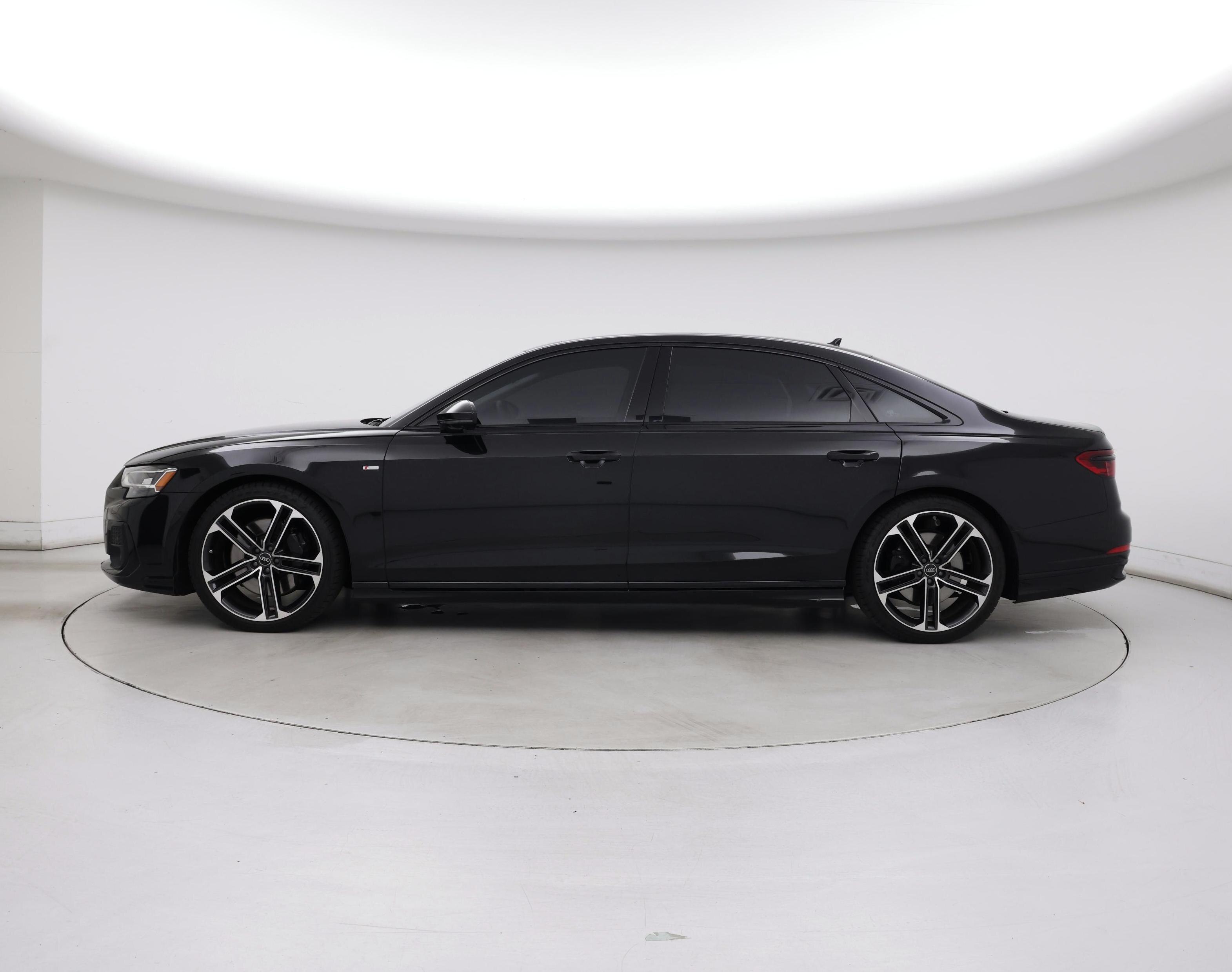 Thumbnail: 2025 Audi A8 - 3