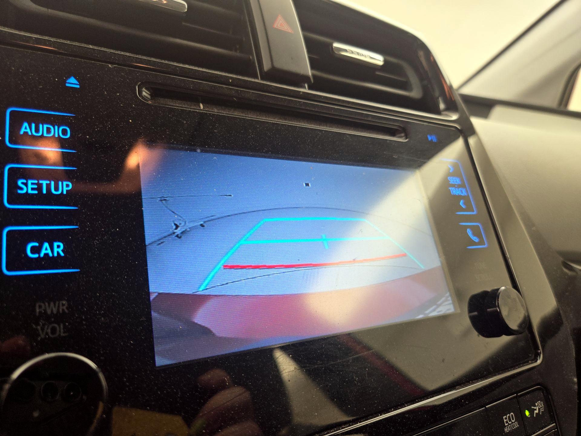 Thumbnail: 2019 Toyota Prius - 14
