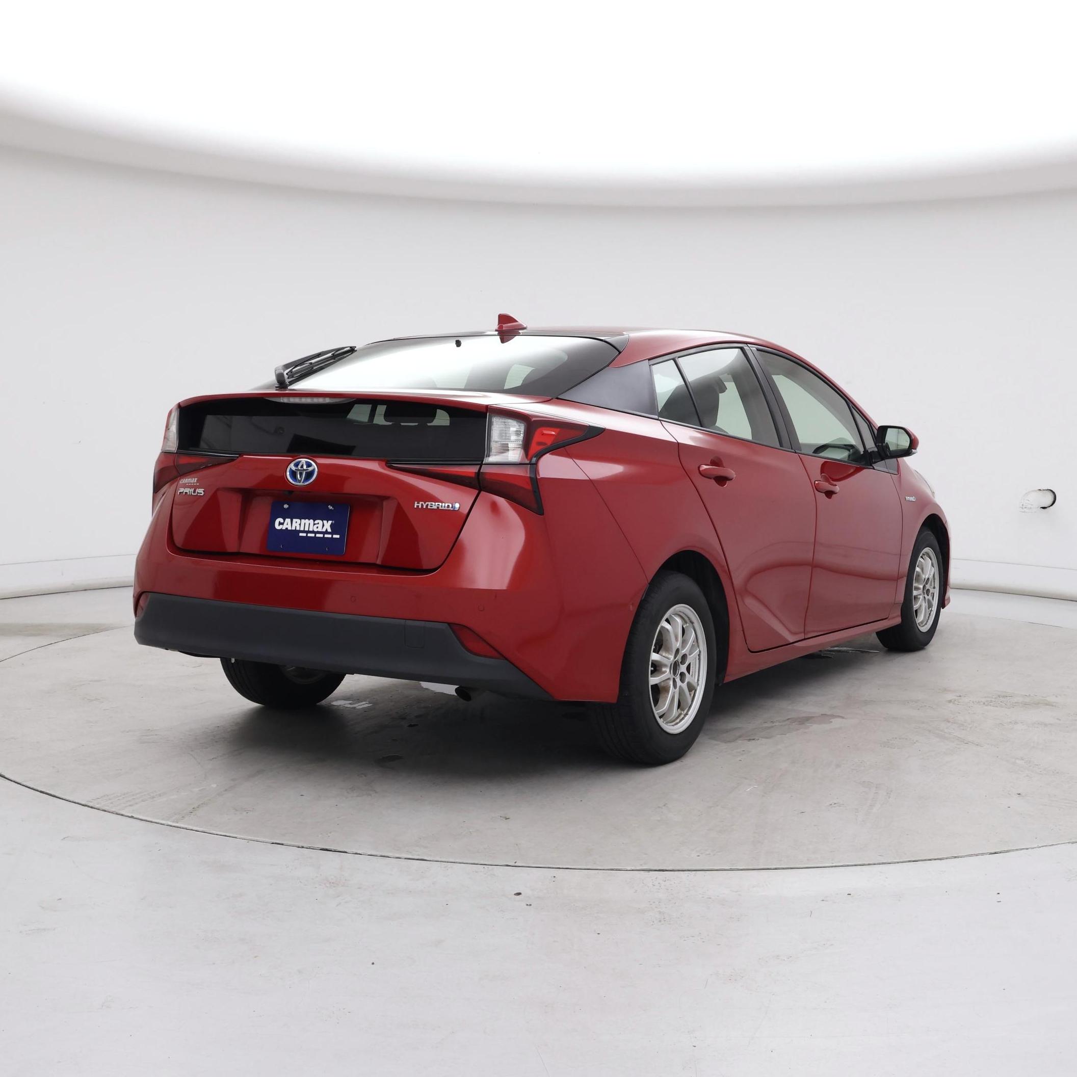 Thumbnail: 2019 Toyota Prius - 8
