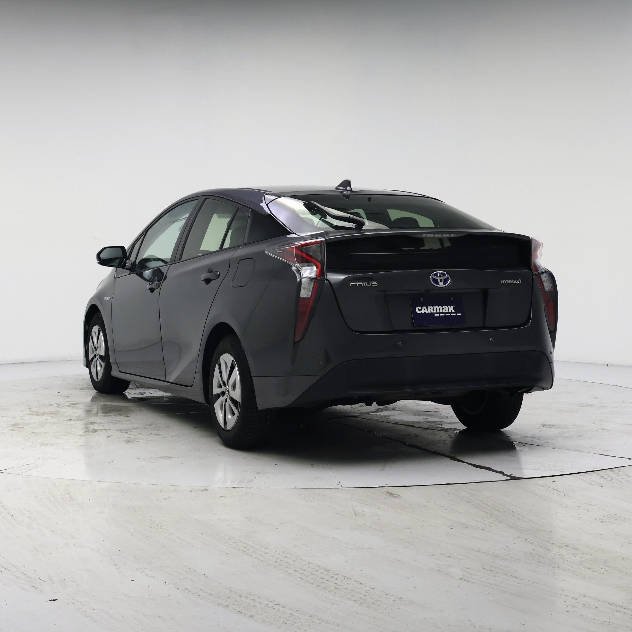 Thumbnail: 2017 Toyota Prius - 2