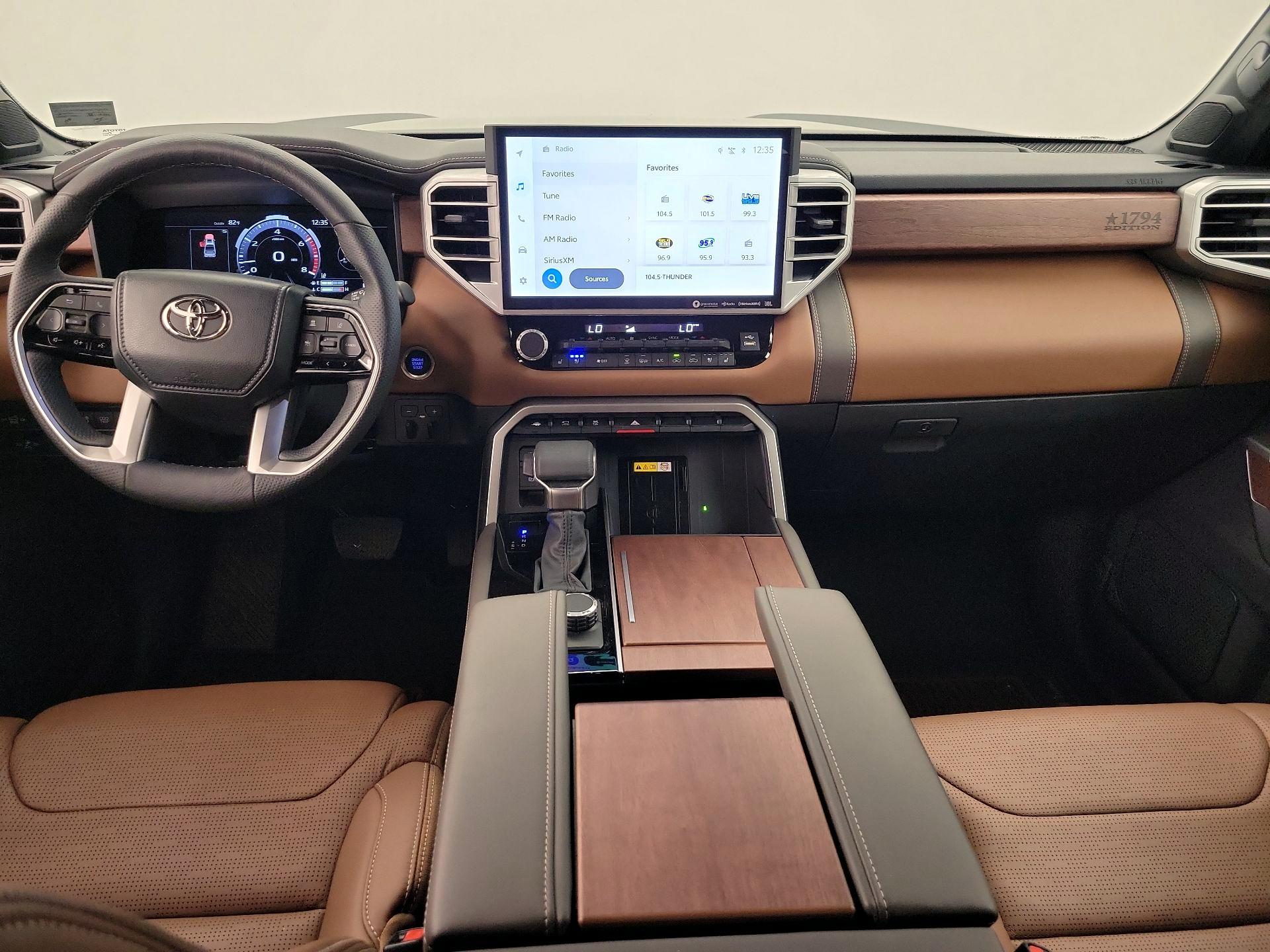 Thumbnail: 2023 Toyota Tundra - 9
