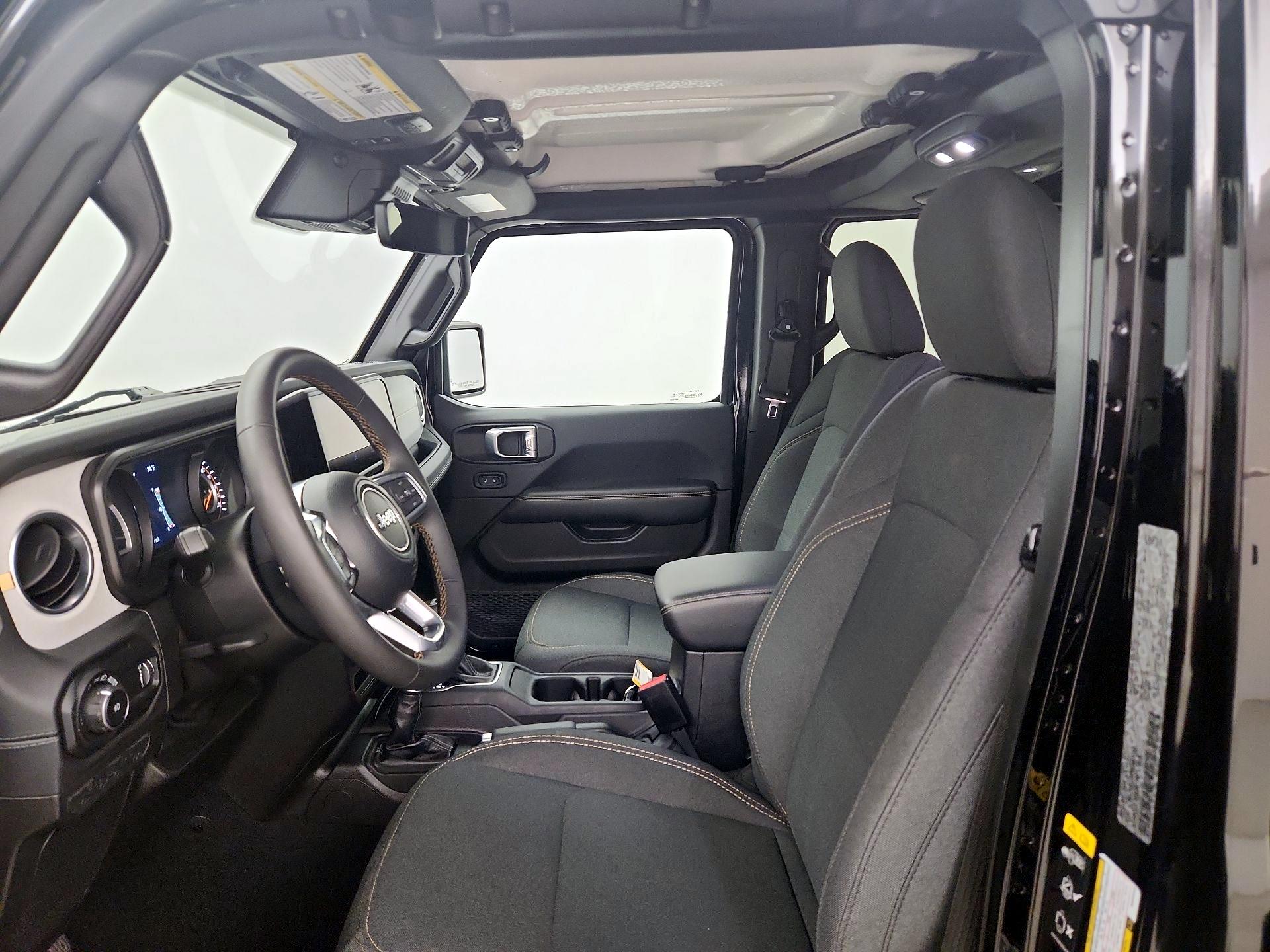 Thumbnail: 2024 Jeep Wrangler - 11