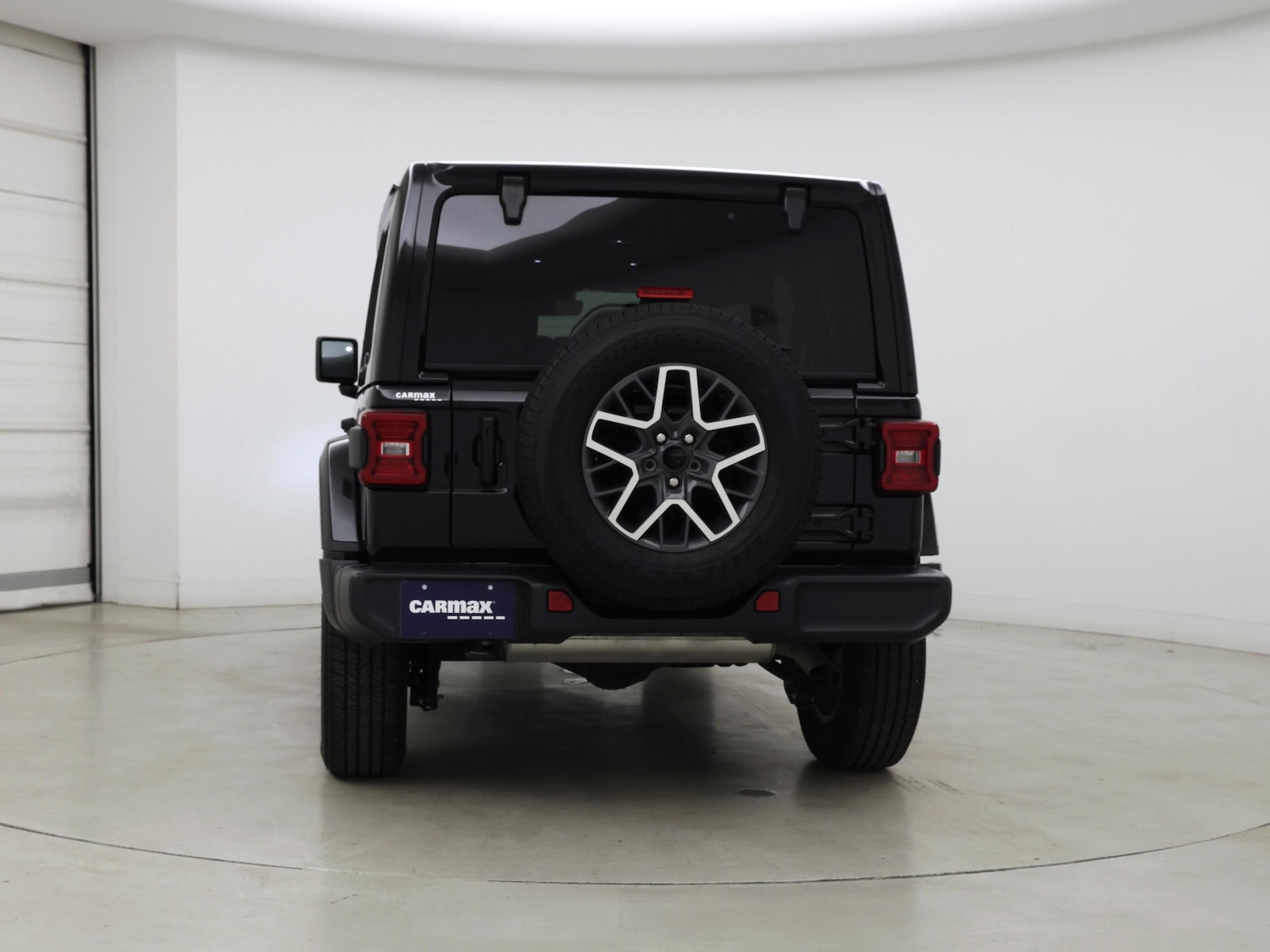 2024 Jeep Wrangler 4-Door Sahara - Photo 7