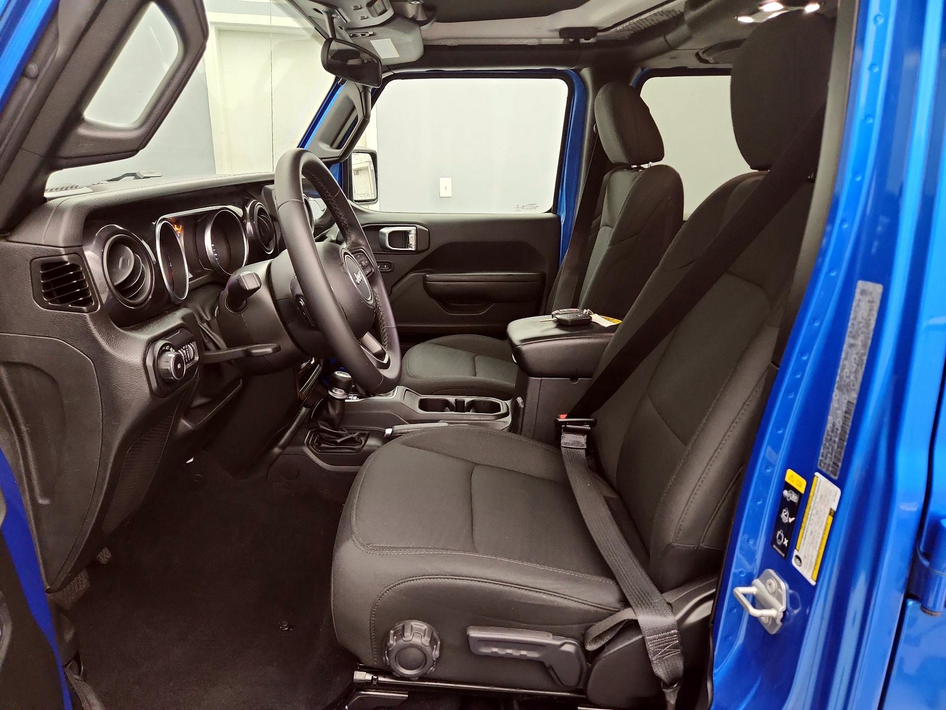 Thumbnail: 2022 Jeep Wrangler - 11