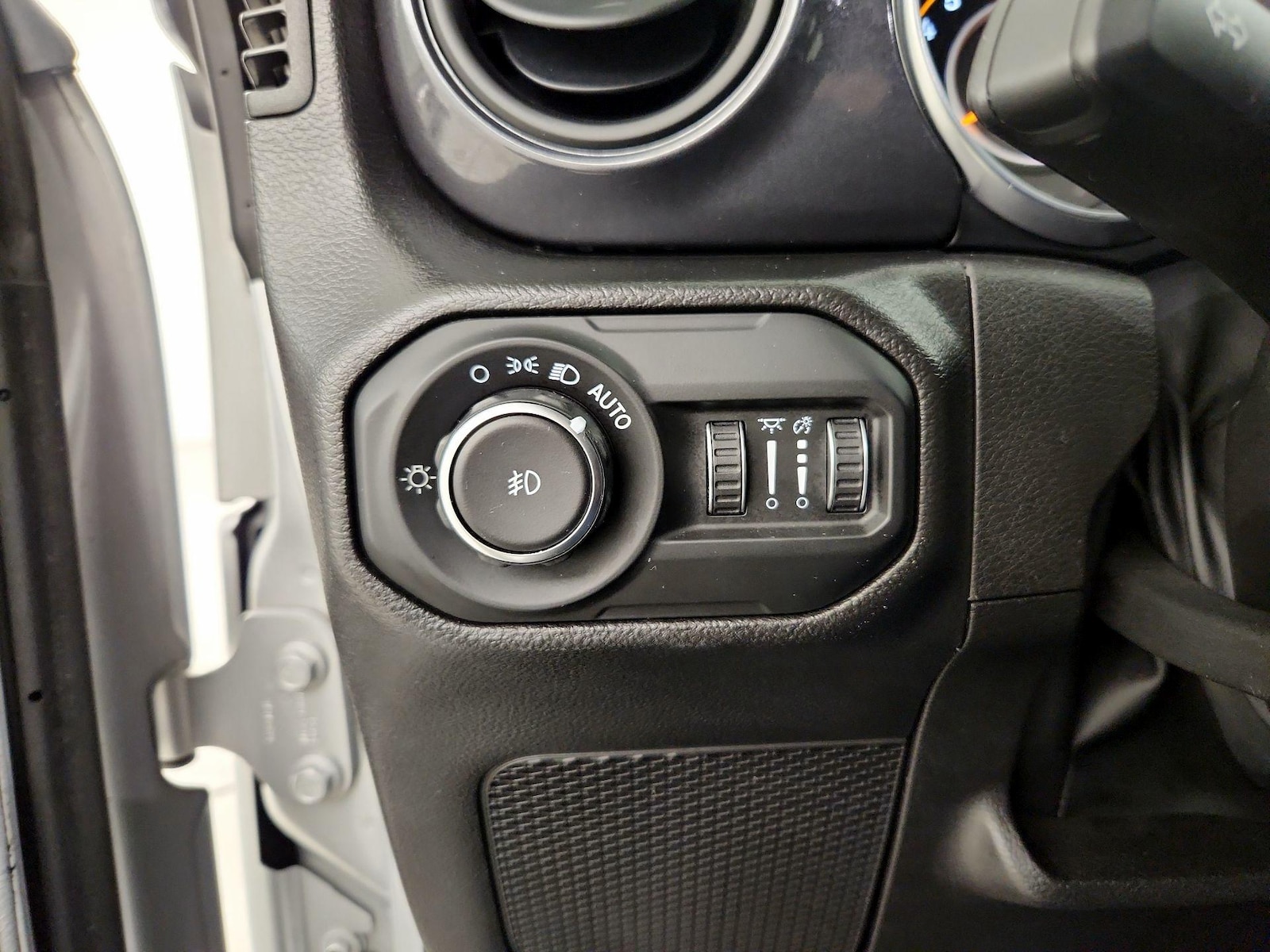 2022 Jeep Wrangler Unlimited Altitude - Photo 14