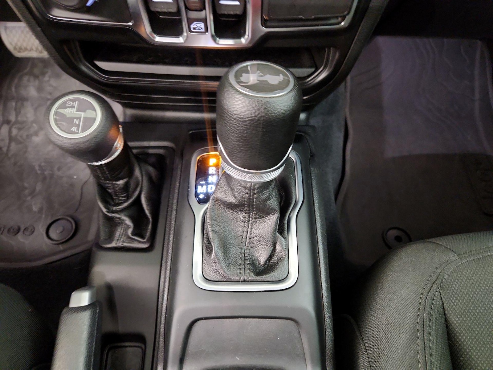 2022 Jeep Wrangler Unlimited Altitude - Photo 18