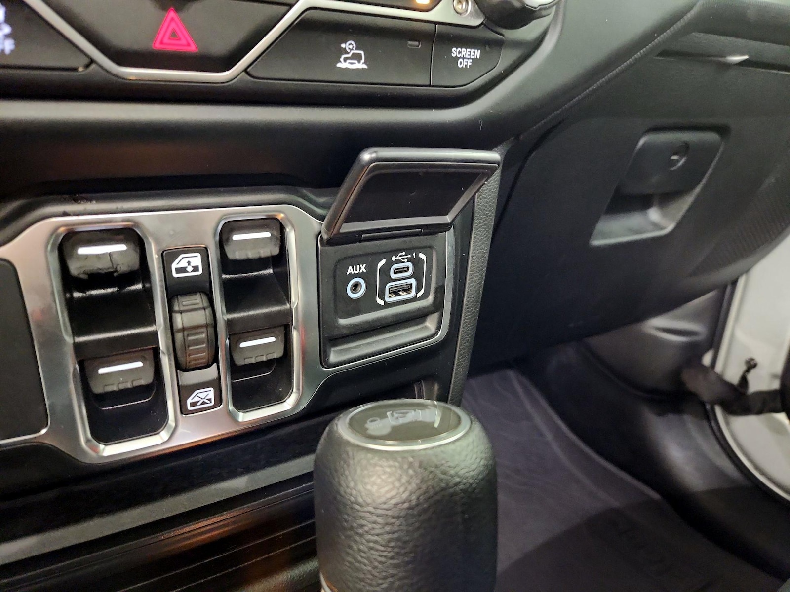2022 Jeep Wrangler Unlimited Altitude - Photo 19