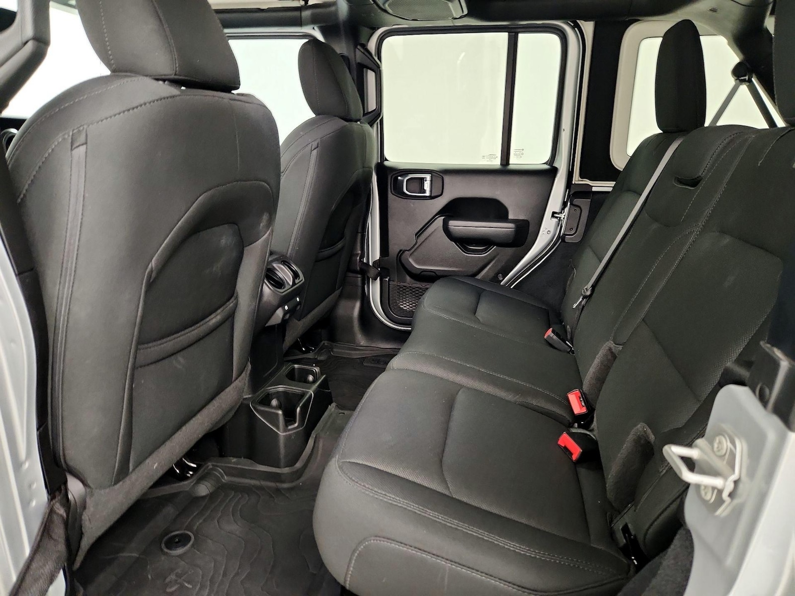 2022 Jeep Wrangler Unlimited Altitude - Photo 20