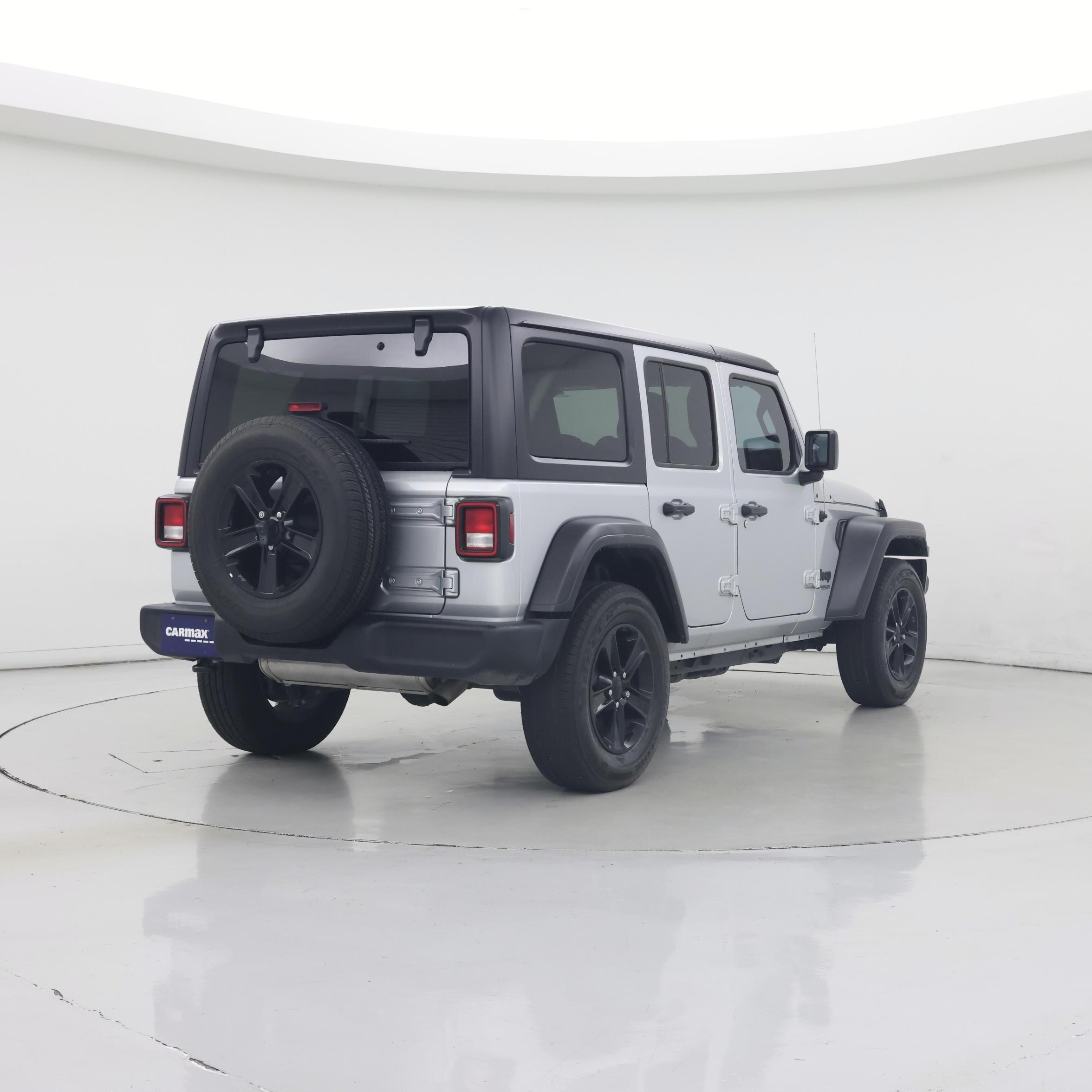 Thumbnail: 2022 Jeep Wrangler - 8