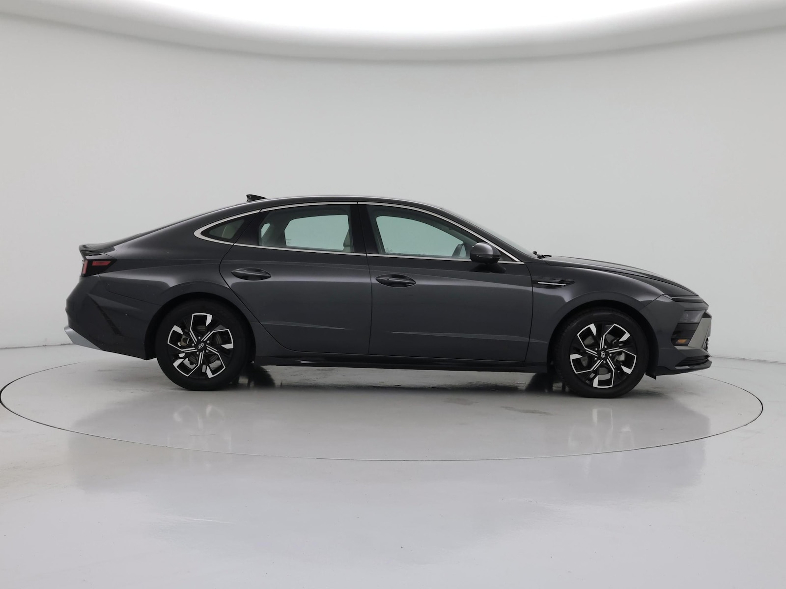 2025 Hyundai Sonata SEL - Photo 8