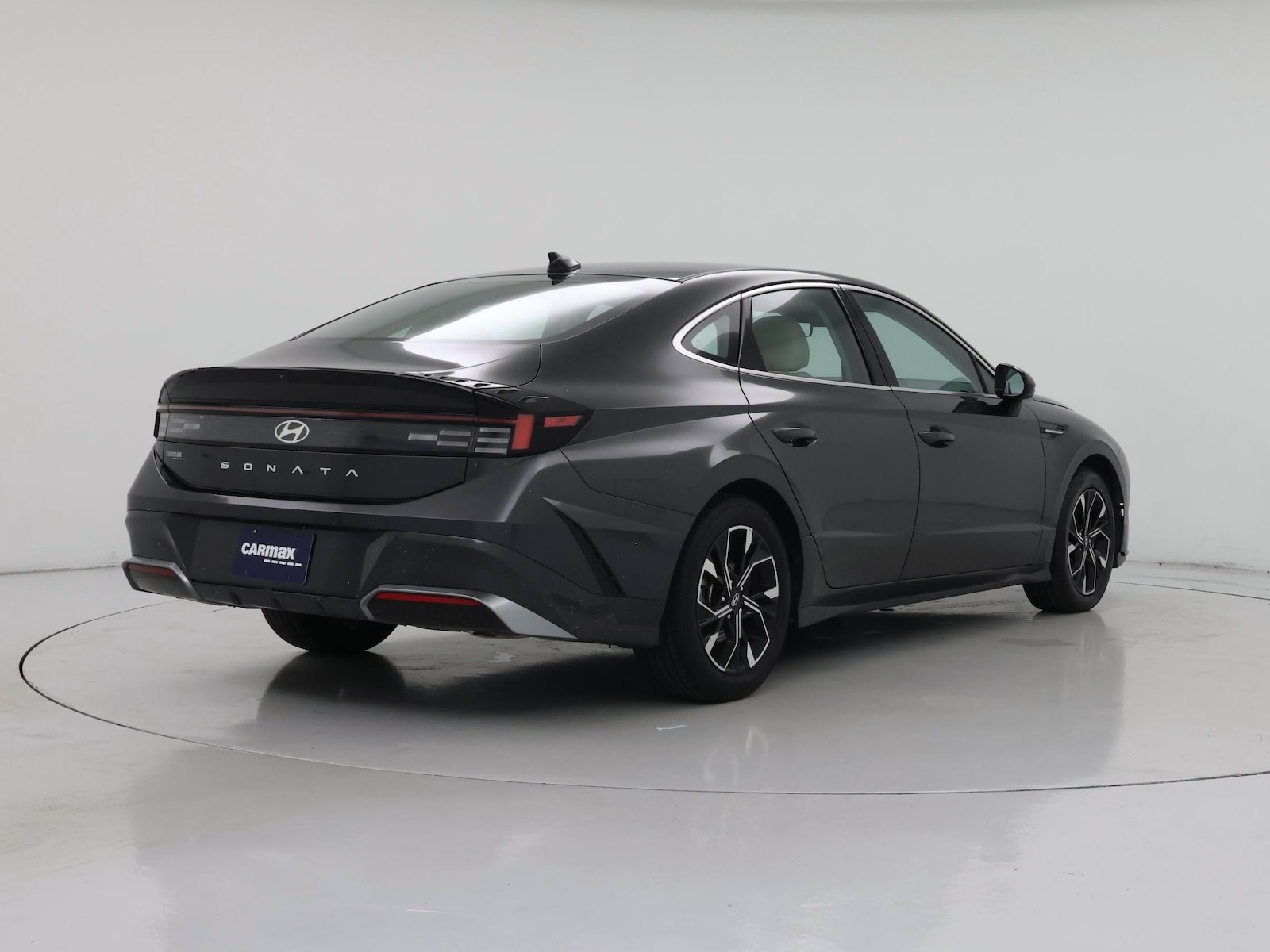 2025 Hyundai Sonata SEL - Photo 9
