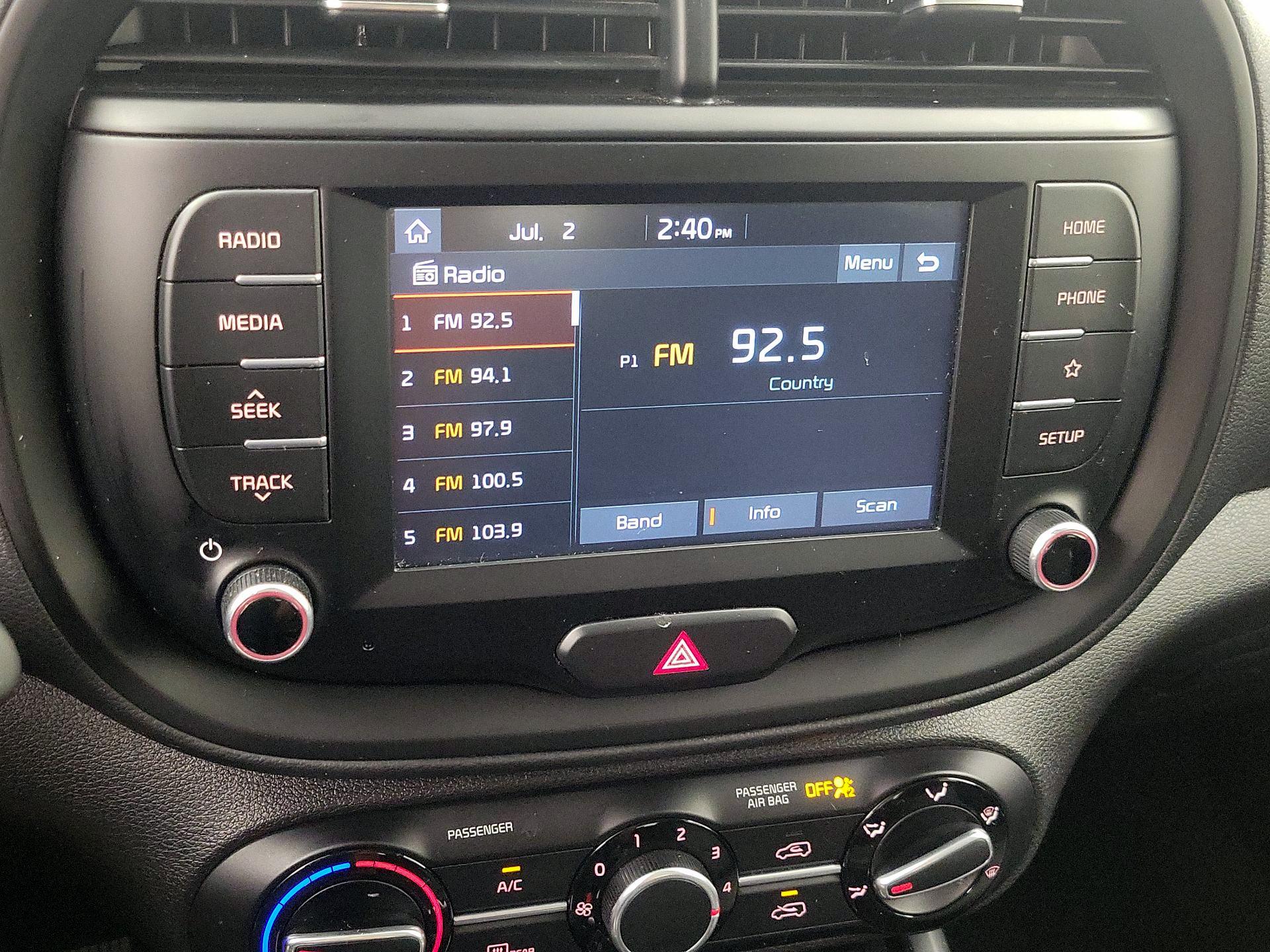 Thumbnail: 2020 Kia Soul - 15