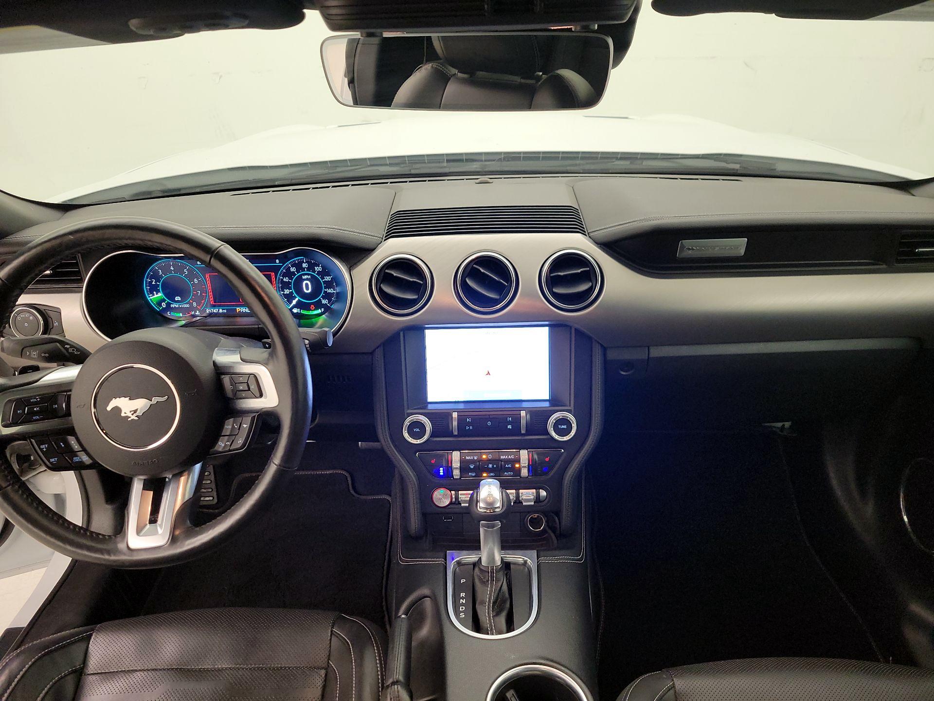 Thumbnail: 2022 Ford Mustang - 9