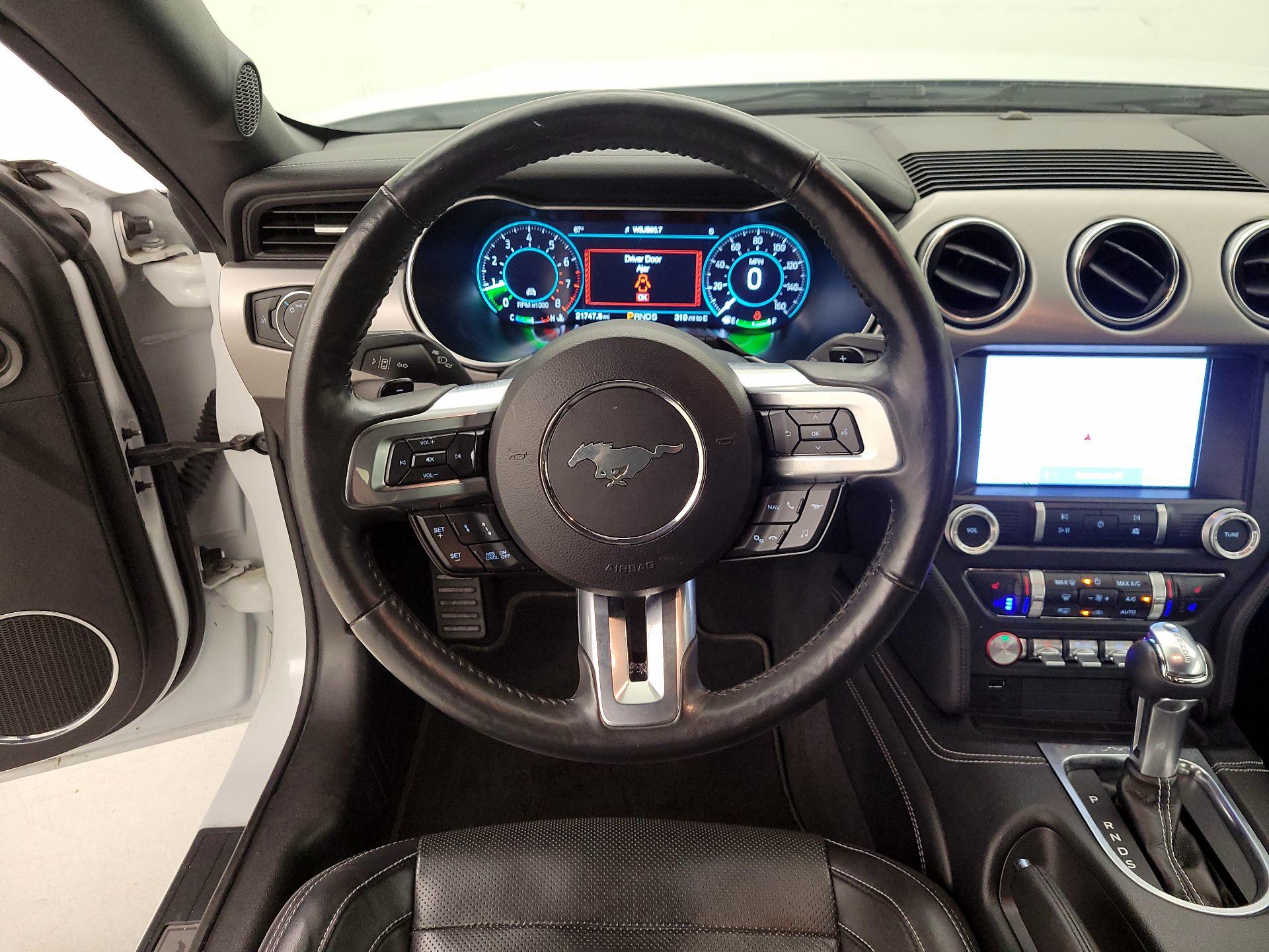 Thumbnail: 2022 Ford Mustang - 10