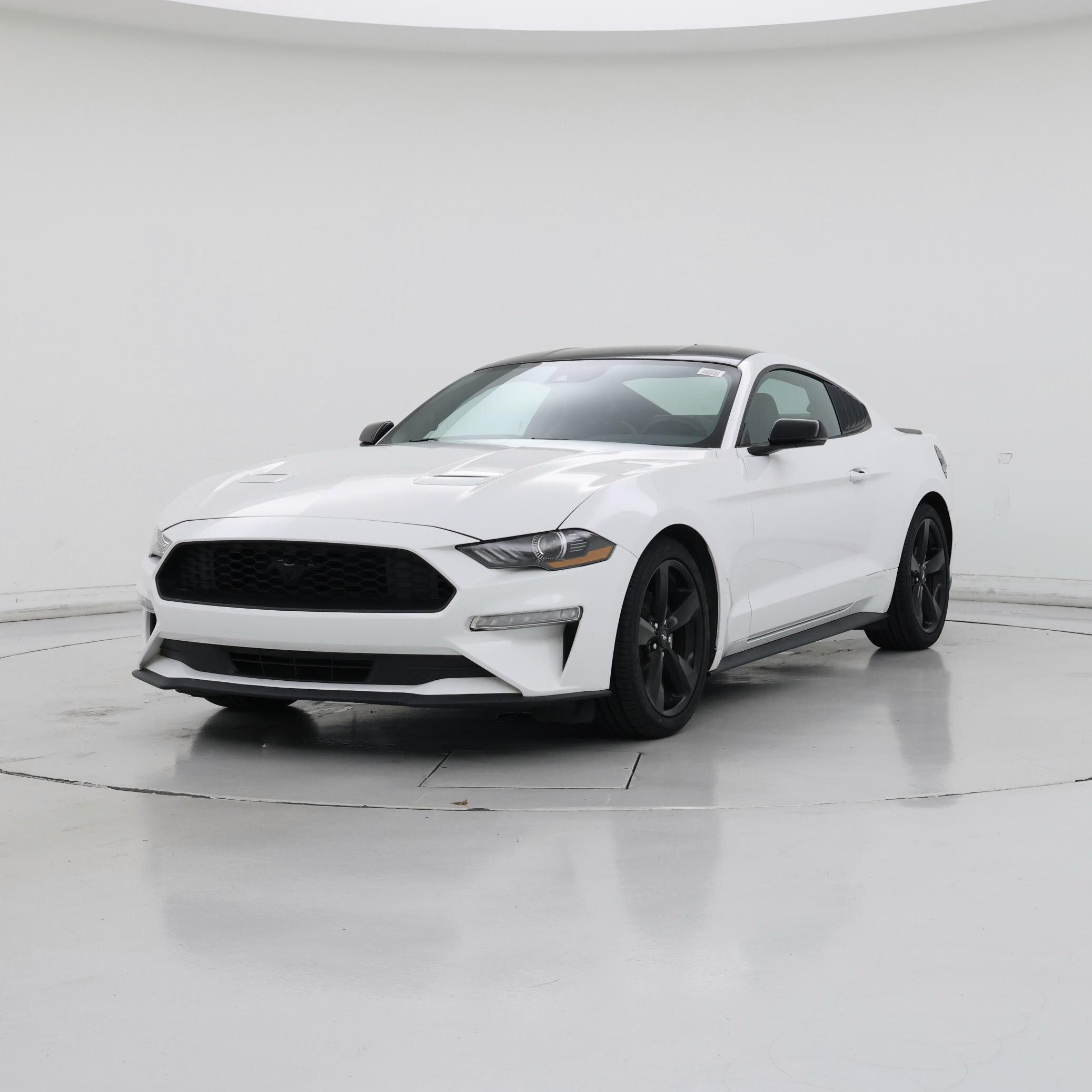 Thumbnail: 2022 Ford Mustang - 4