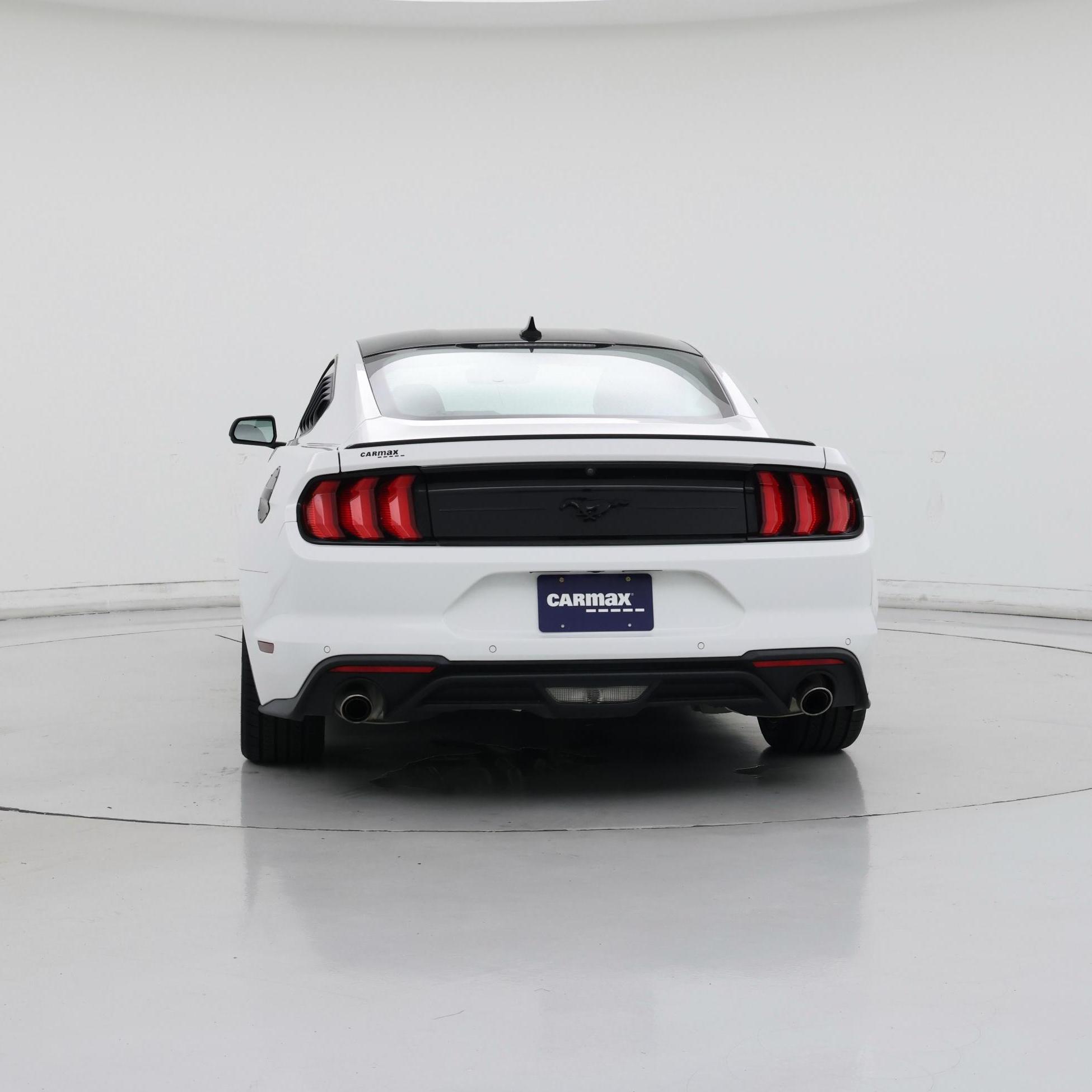 Thumbnail: 2022 Ford Mustang - 6